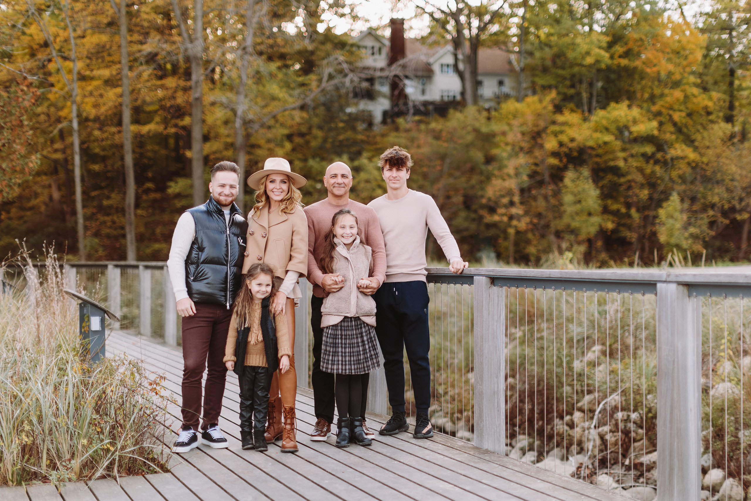 10.22.2021 Family photoshoot. Wedding family event photographer in Chicago Nick Yushevich