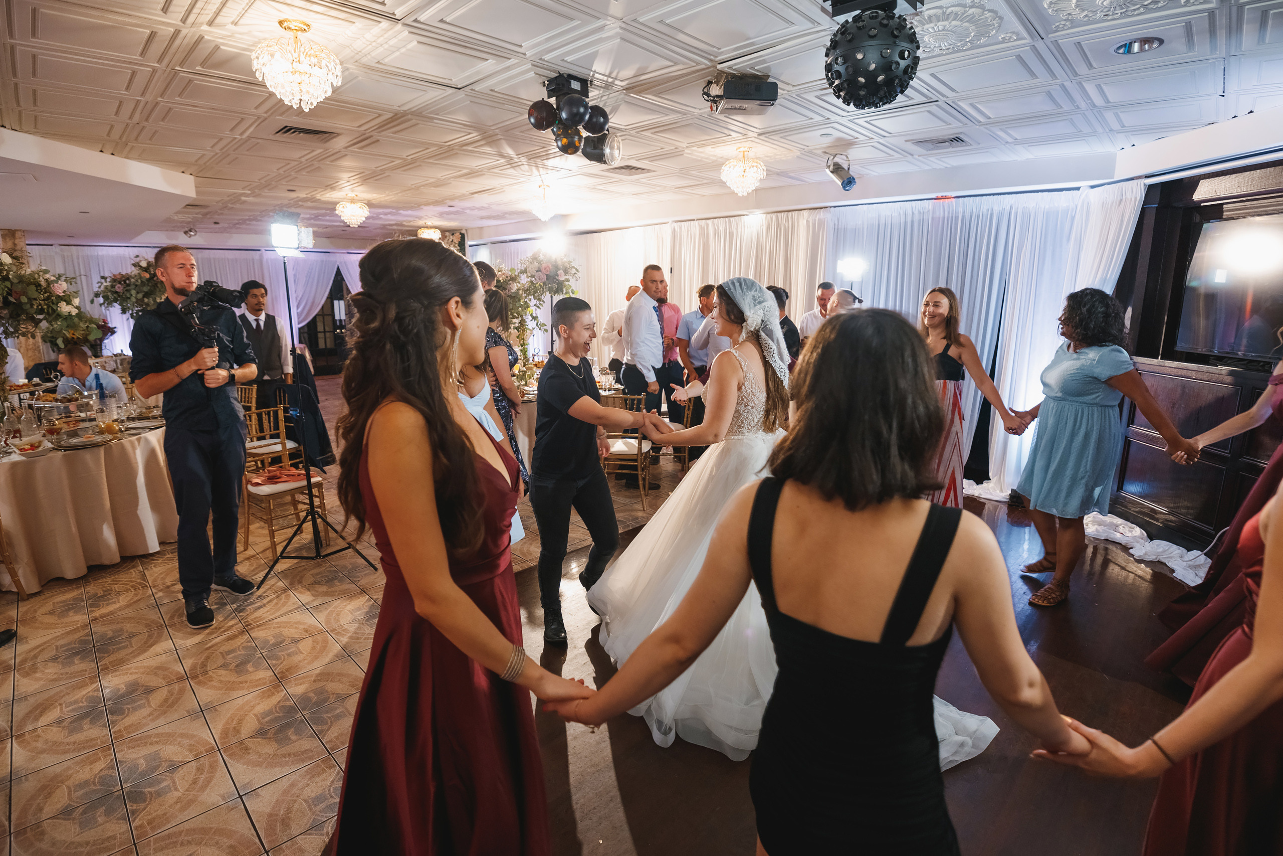 08.14.2021 Wedding. Wedding family event photographer in Chicago Nick Yushevich