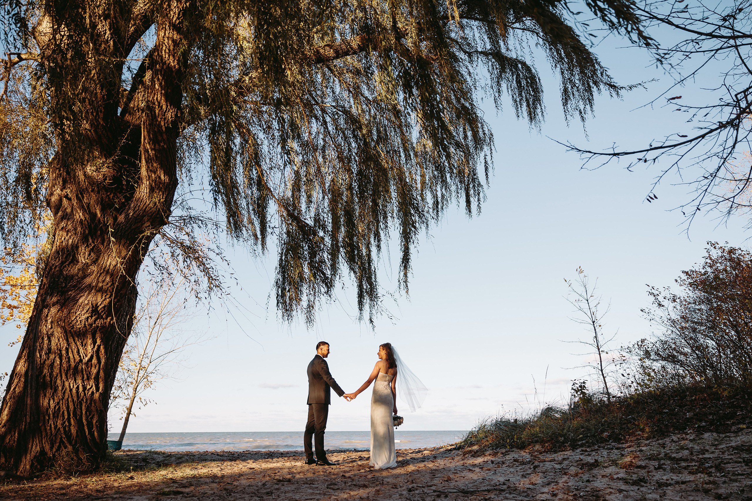 10.31.2021 Wedding. Wedding family event photographer in Chicago Nick Yushevich