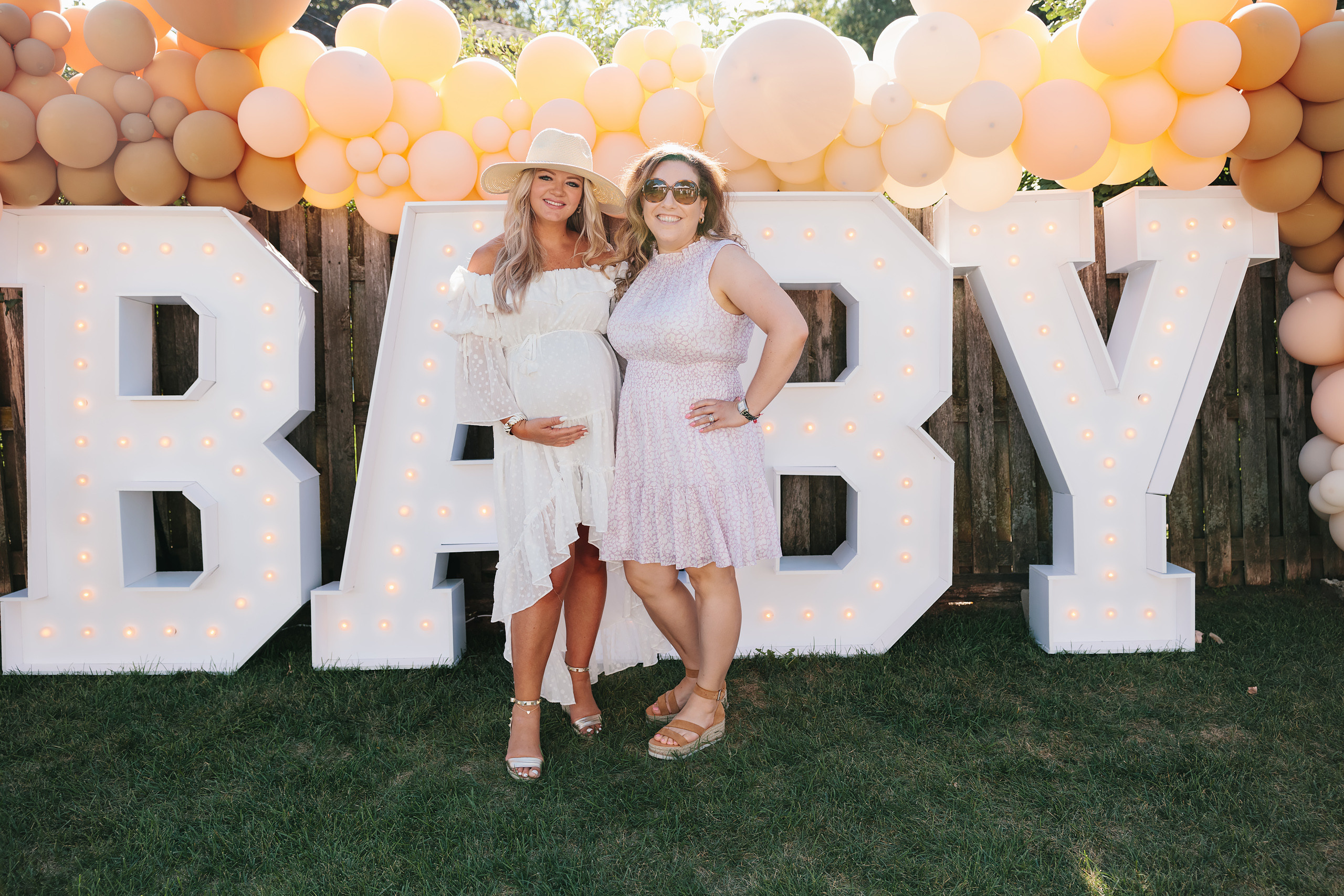 08.15.2021 Baby shower. Wedding family event photographer in Chicago Nick Yushevich