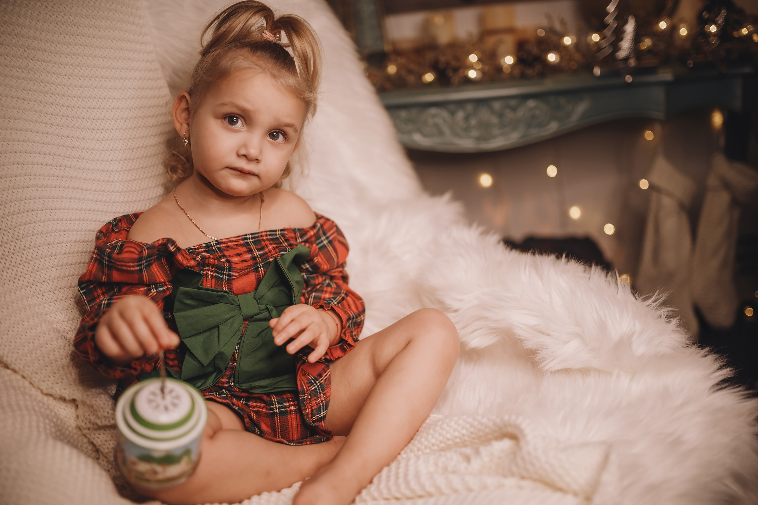 12152021 Christmas Photoshoot 15. Wedding family event photographer in Chicago Nick Yushevich