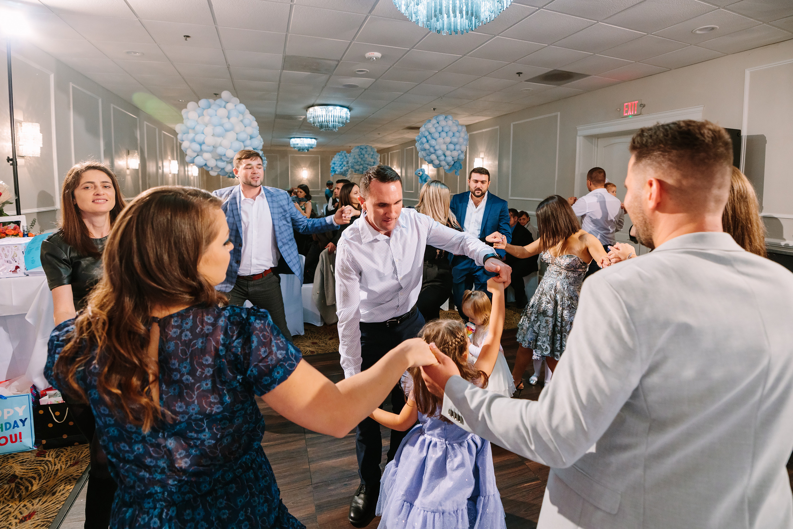 12052021 Cumetria. Wedding family event photographer in Chicago Nick Yushevich