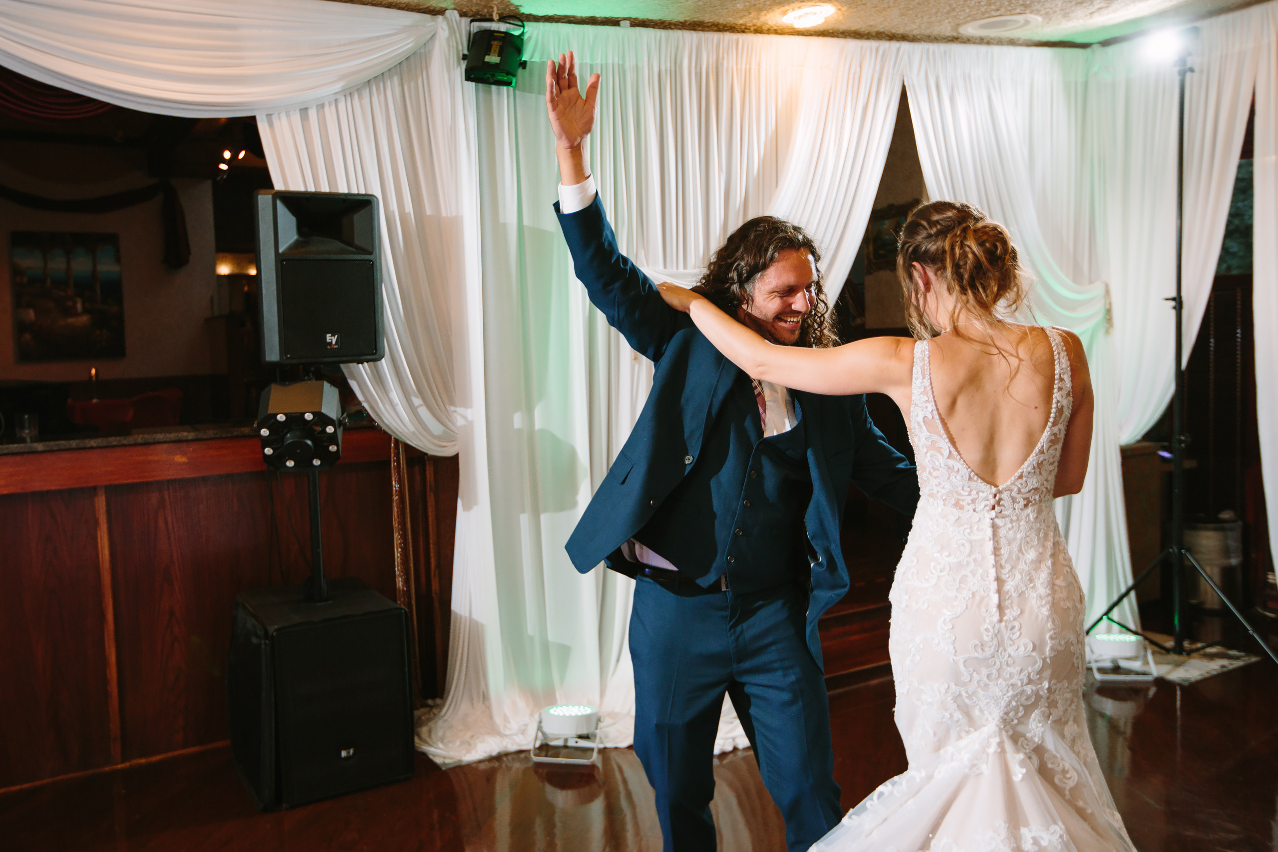 08.03.2019 Wedding. Wedding family event photographer in Chicago Nick Yushevich