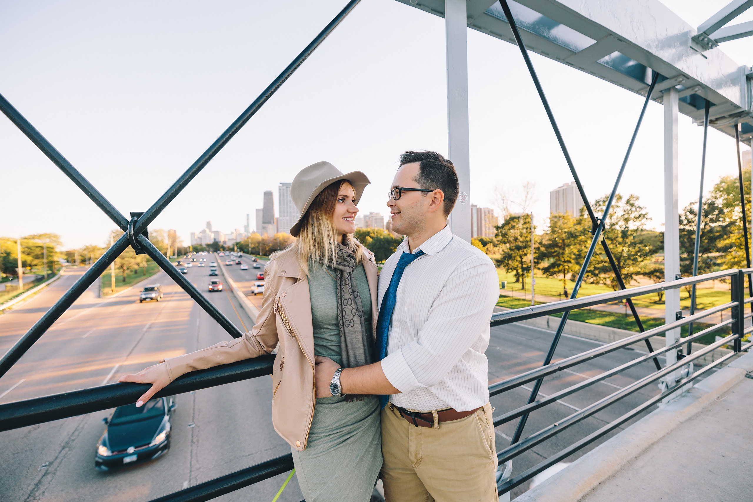 10.18.2021 Walk in Chicago. Wedding family event photographer in Chicago Nick Yushevich