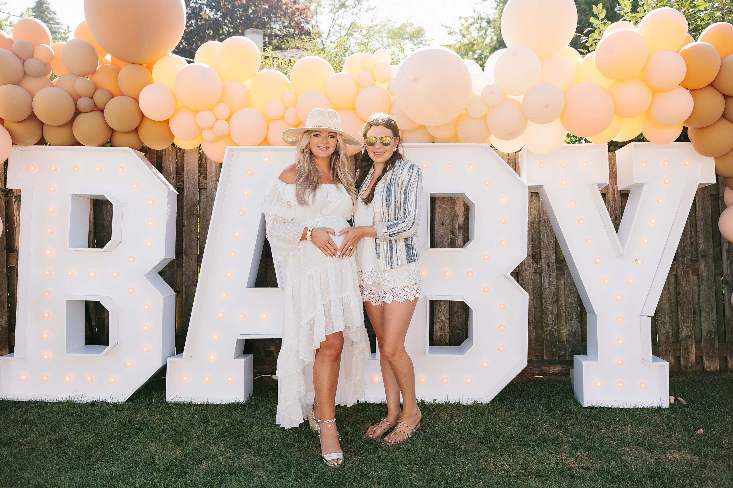 08.15.2021 Baby shower. Wedding family event photographer in Chicago Nick Yushevich
