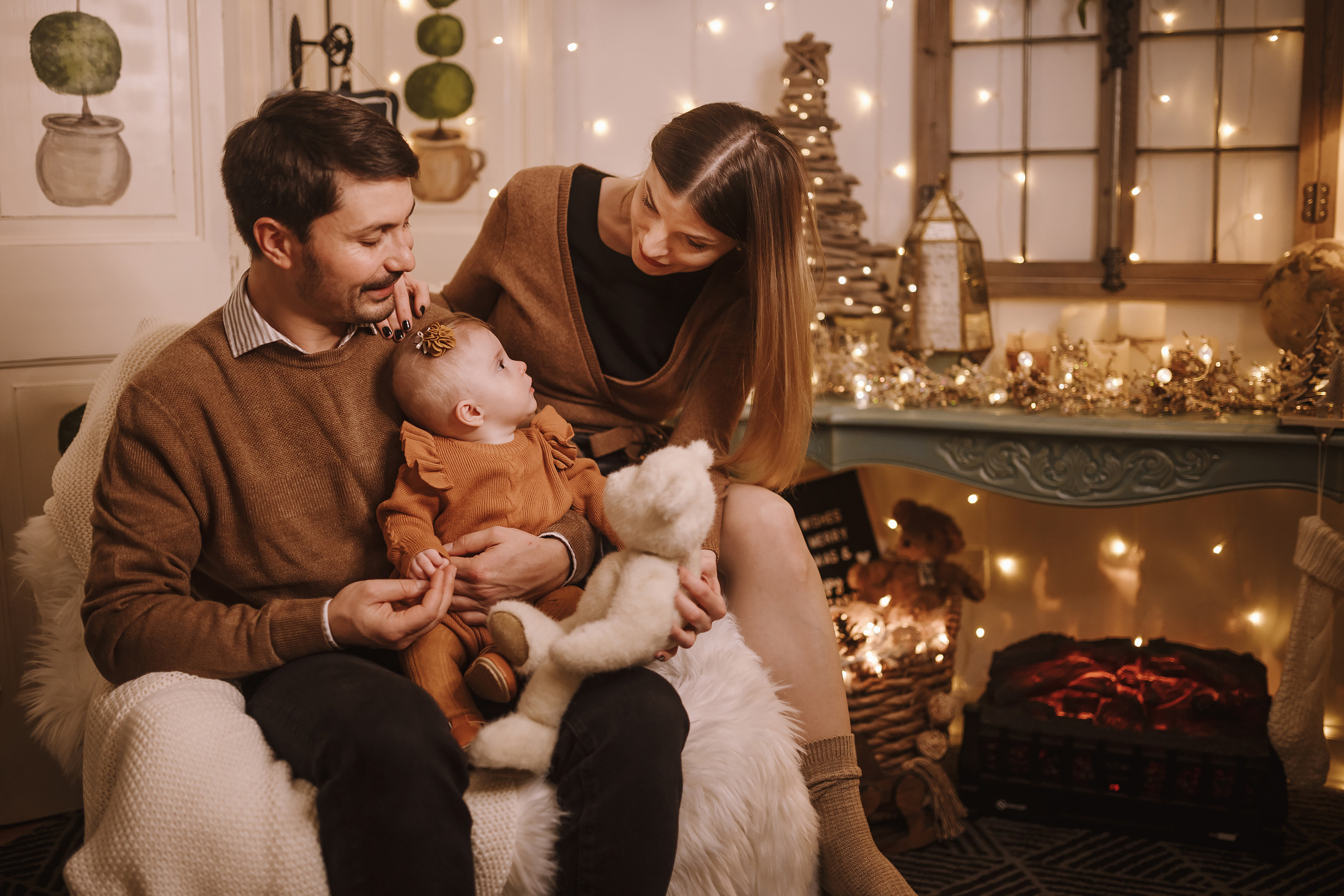 11282021 Christmas Photoshoot 6. Wedding family event photographer in Chicago Nick Yushevich