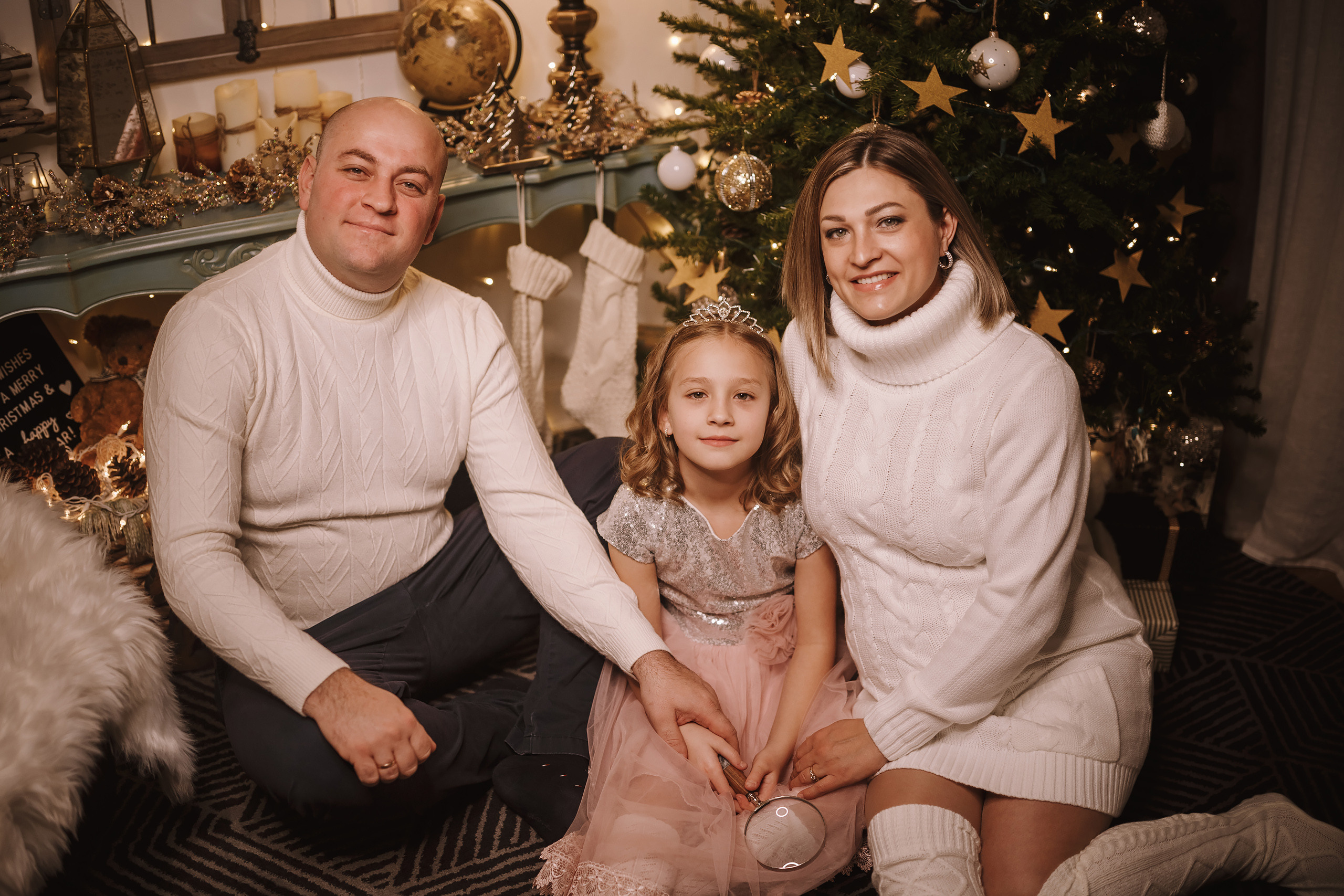 11292021 Christmas Photoshoot 7. Wedding family event photographer in Chicago Nick Yushevich