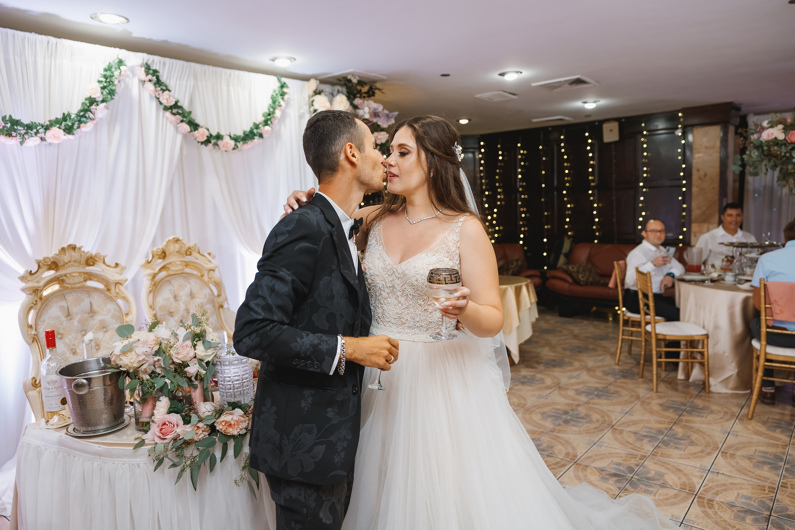 08.14.2021 Wedding. Wedding family event photographer in Chicago Nick Yushevich