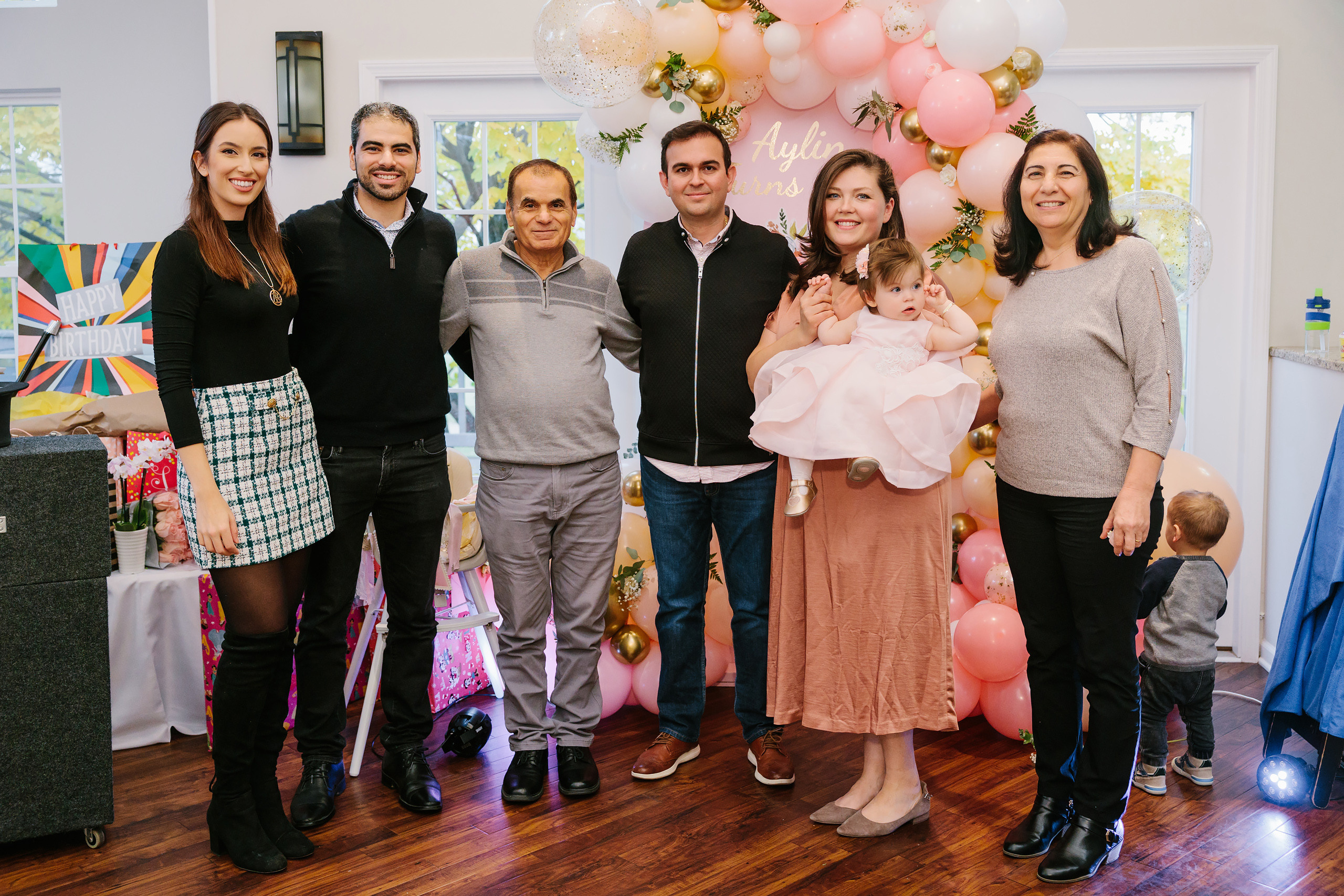 11.13.2021 First birthday. Wedding family event photographer in Chicago Nick Yushevich