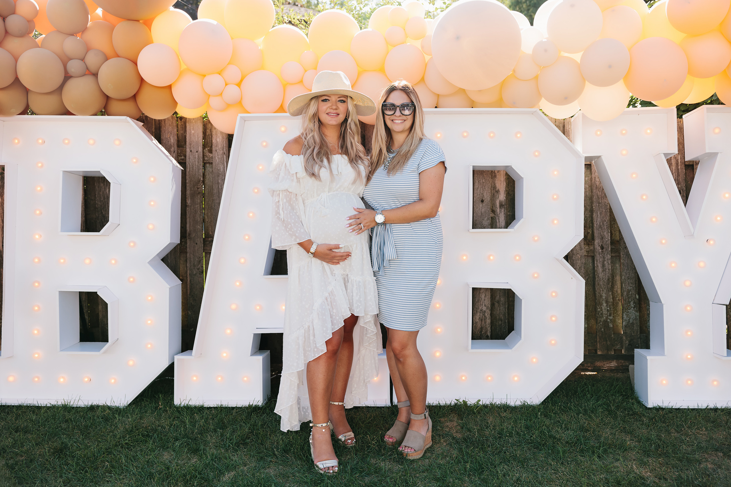 08.15.2021 Baby shower. Wedding family event photographer in Chicago Nick Yushevich