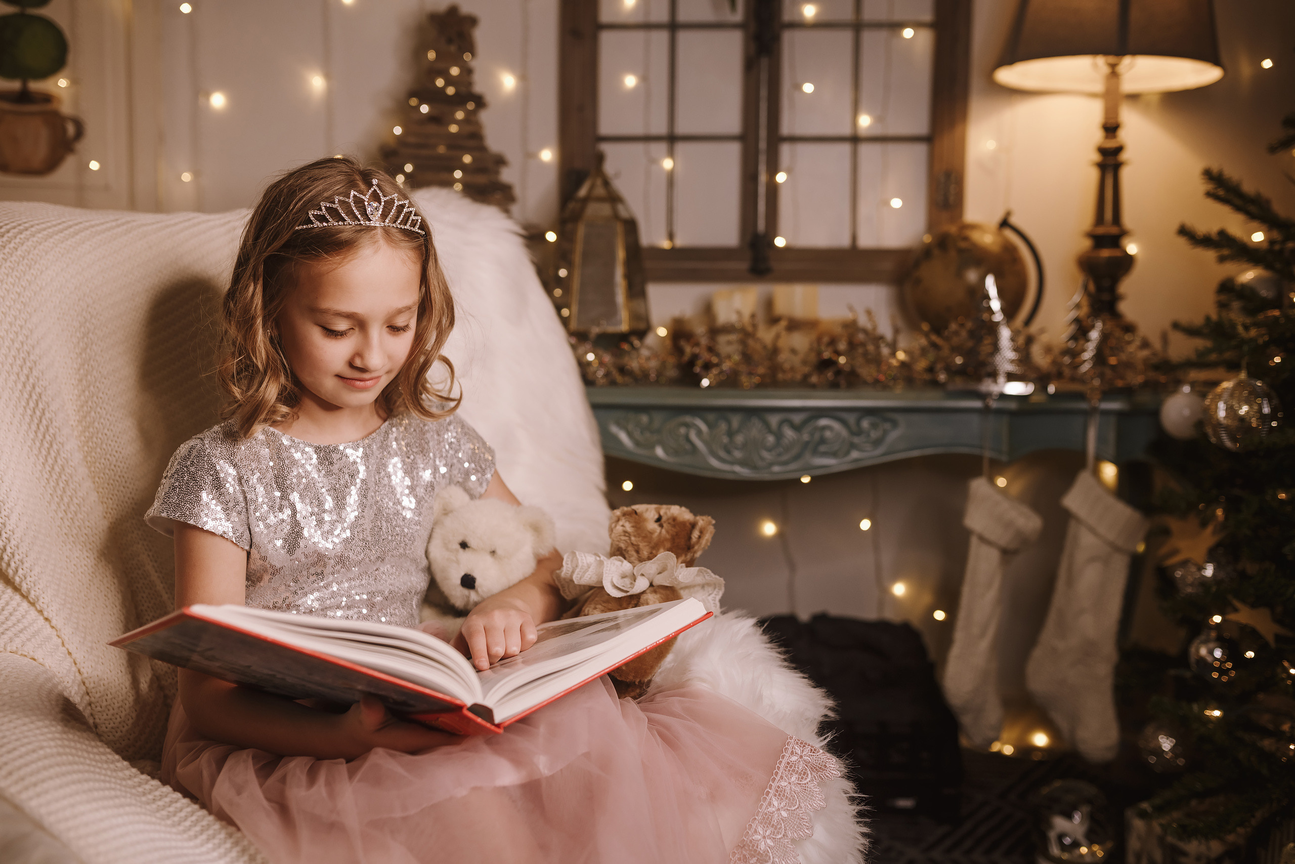 11292021 Christmas Photoshoot 7. Wedding family event photographer in Chicago Nick Yushevich