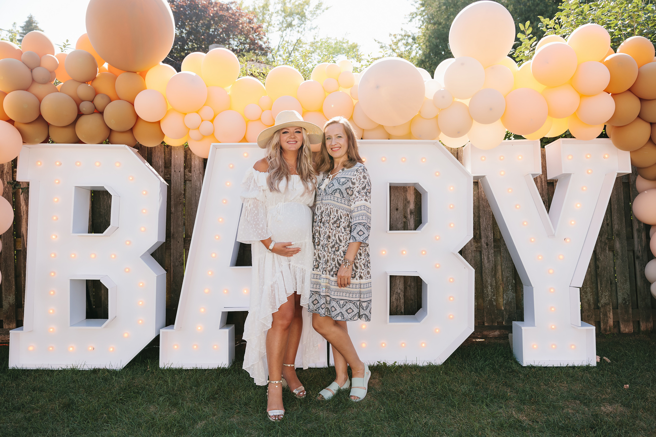 08.15.2021 Baby shower. Wedding family event photographer in Chicago Nick Yushevich