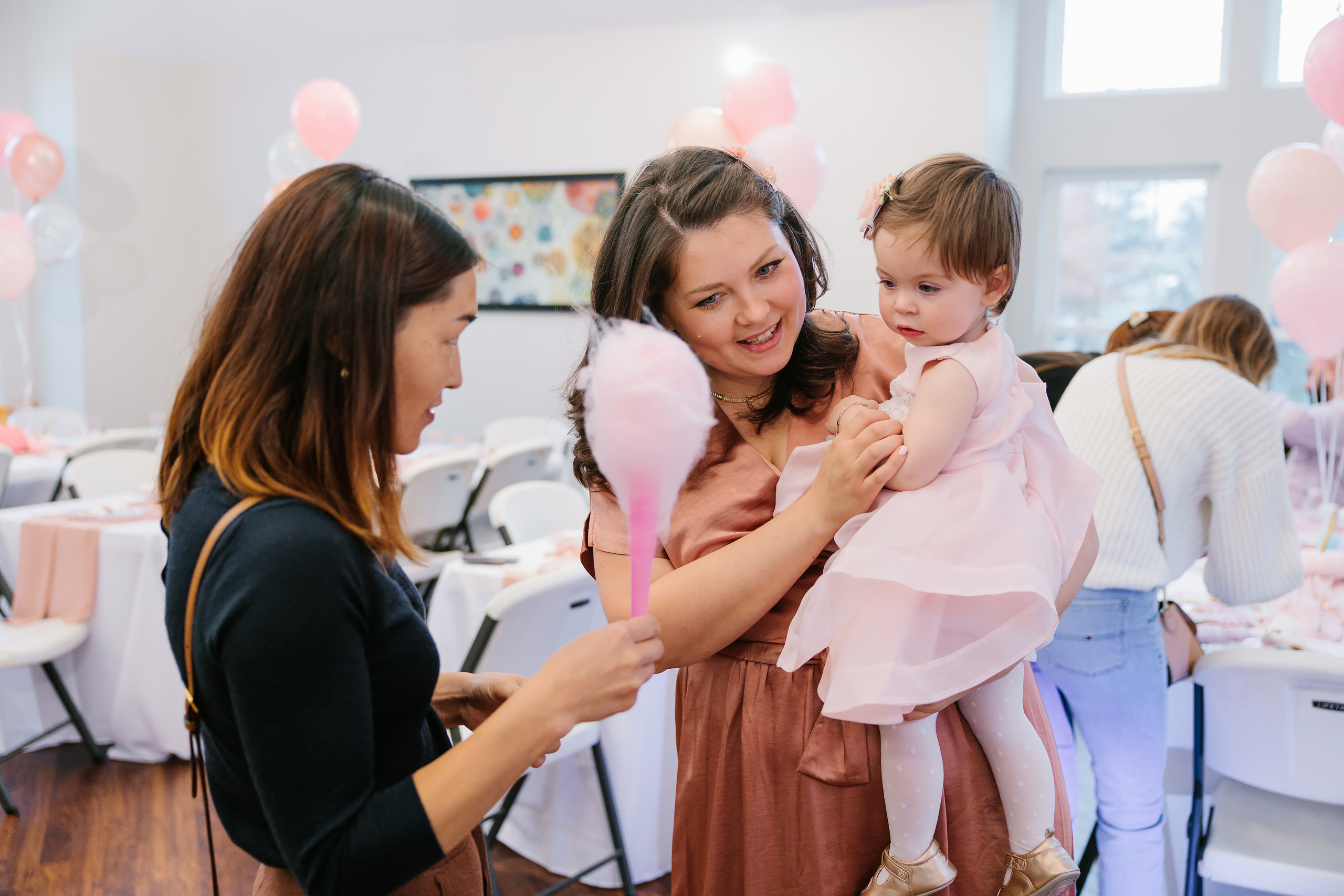 11.13.2021 First birthday. Wedding family event photographer in Chicago Nick Yushevich