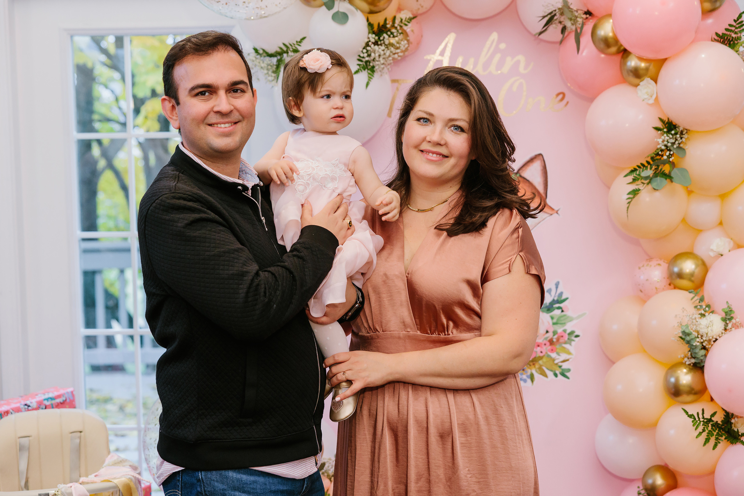 11.13.2021 First birthday. Wedding family event photographer in Chicago Nick Yushevich