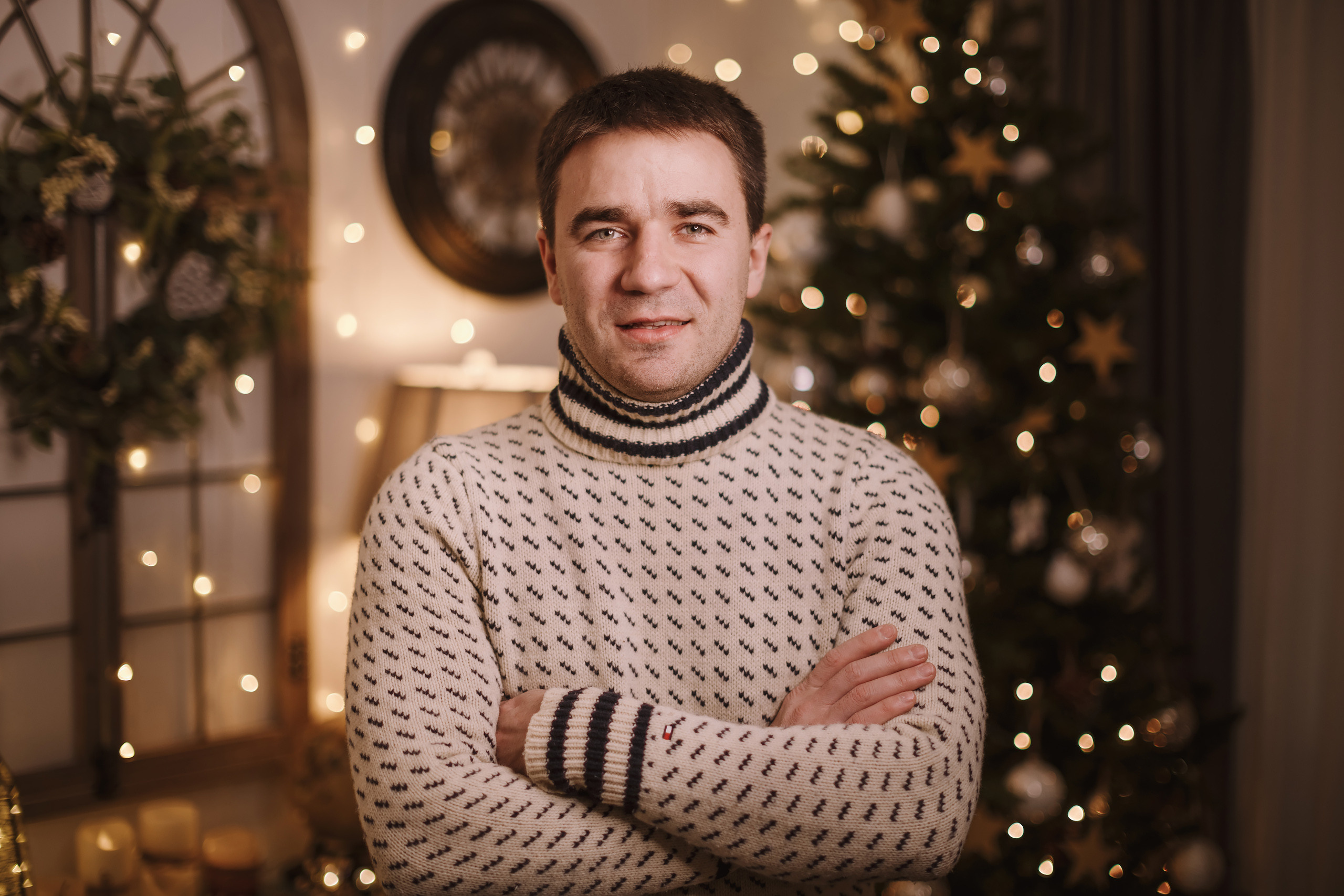 12052021 Christmas Photoshoot 10. Wedding family event photographer in Chicago Nick Yushevich