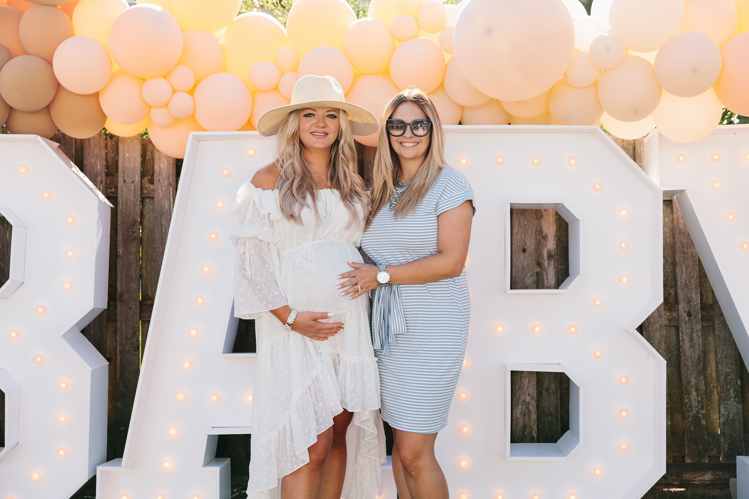 08.15.2021 Baby shower. Wedding family event photographer in Chicago Nick Yushevich