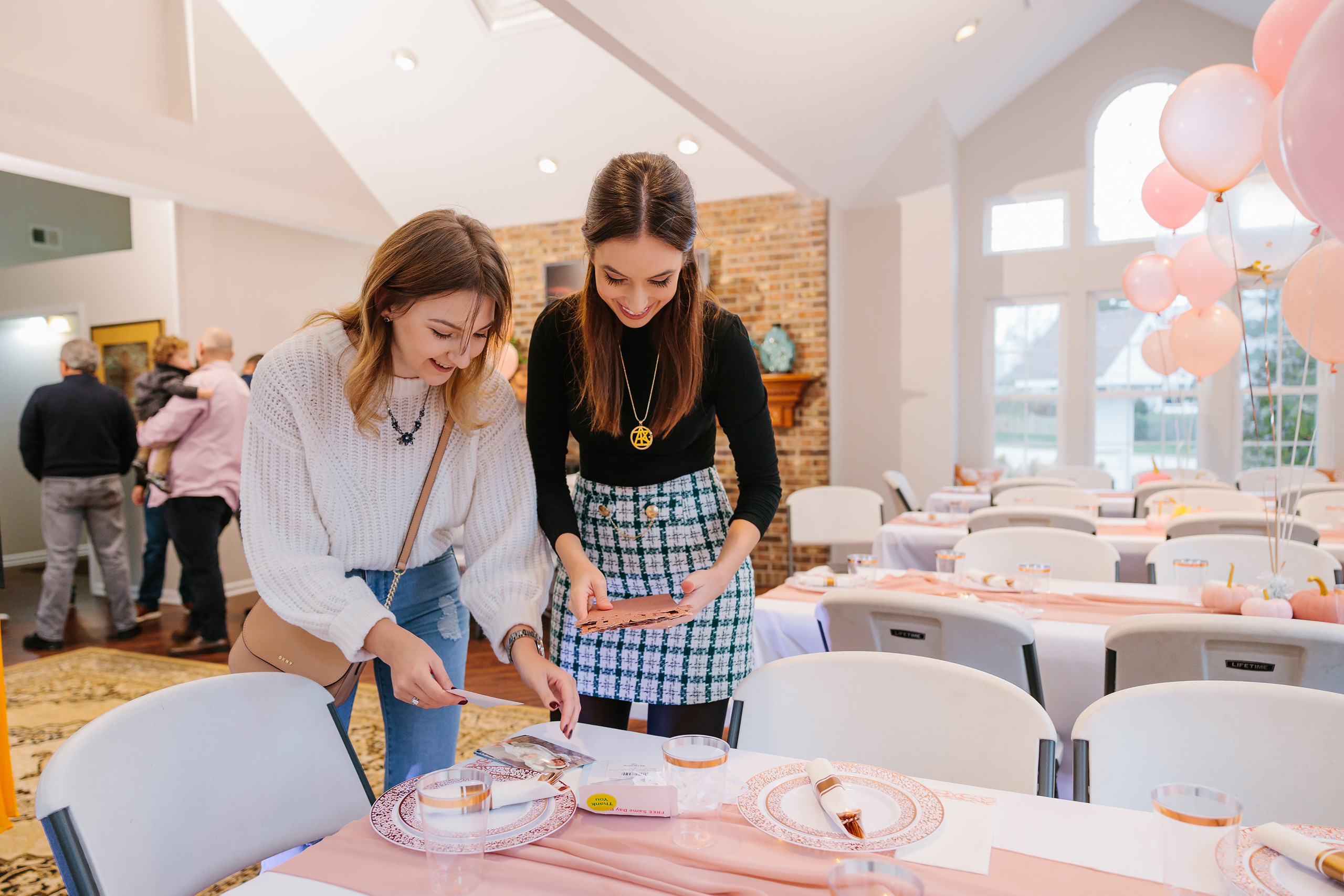 11.13.2021 First birthday. Wedding family event photographer in Chicago Nick Yushevich