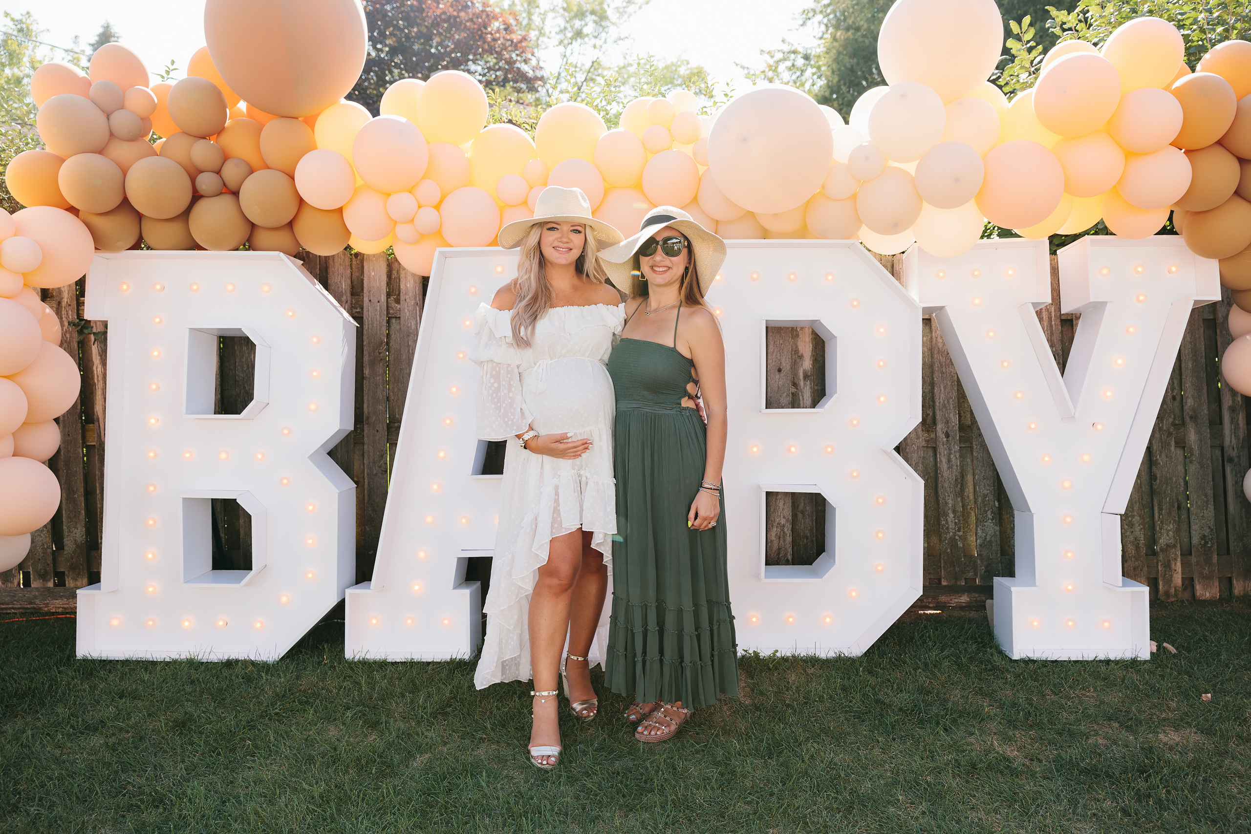 08.15.2021 Baby shower. Wedding family event photographer in Chicago Nick Yushevich