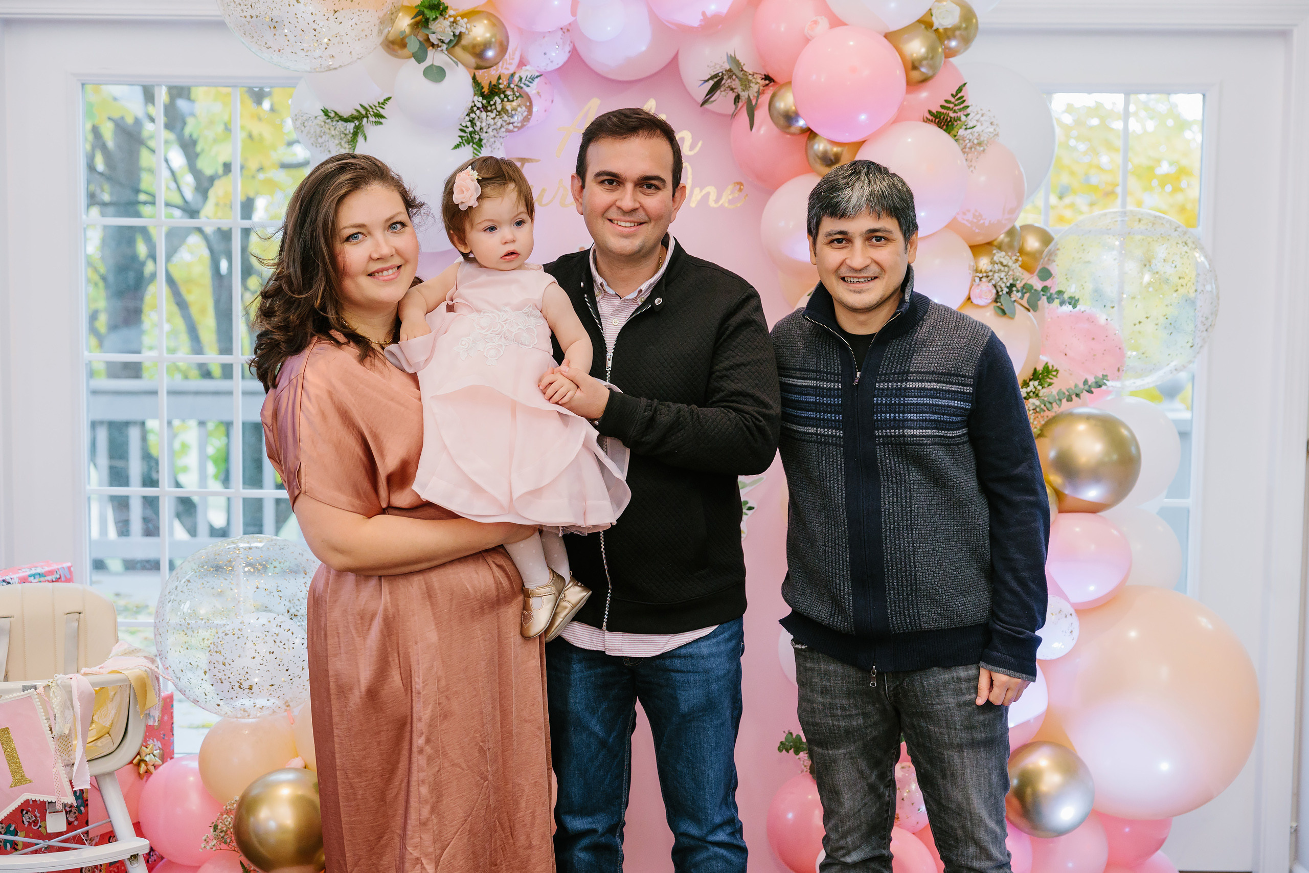 11.13.2021 First birthday. Wedding family event photographer in Chicago Nick Yushevich