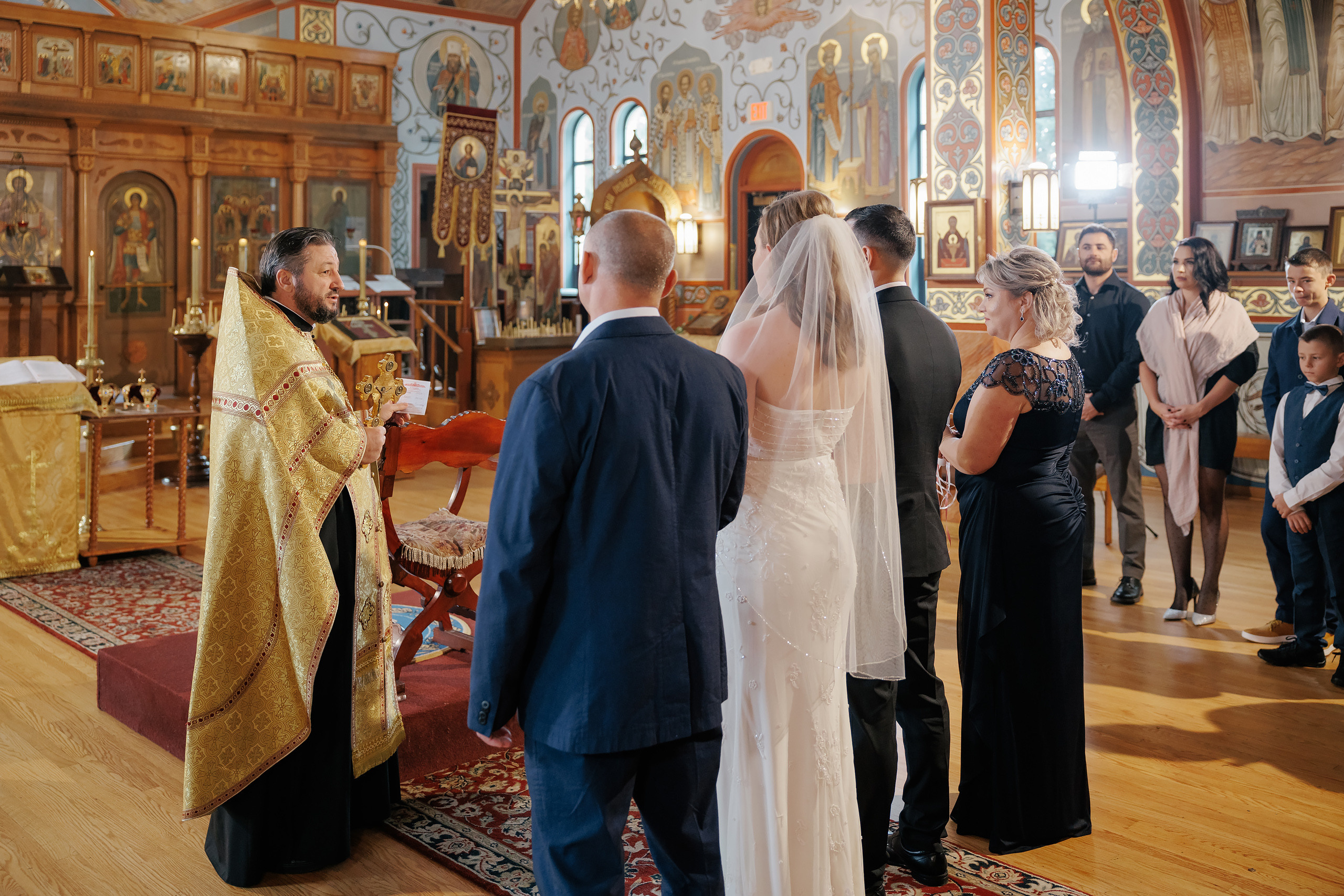 10.31.2021 Wedding. Wedding family event photographer in Chicago Nick Yushevich