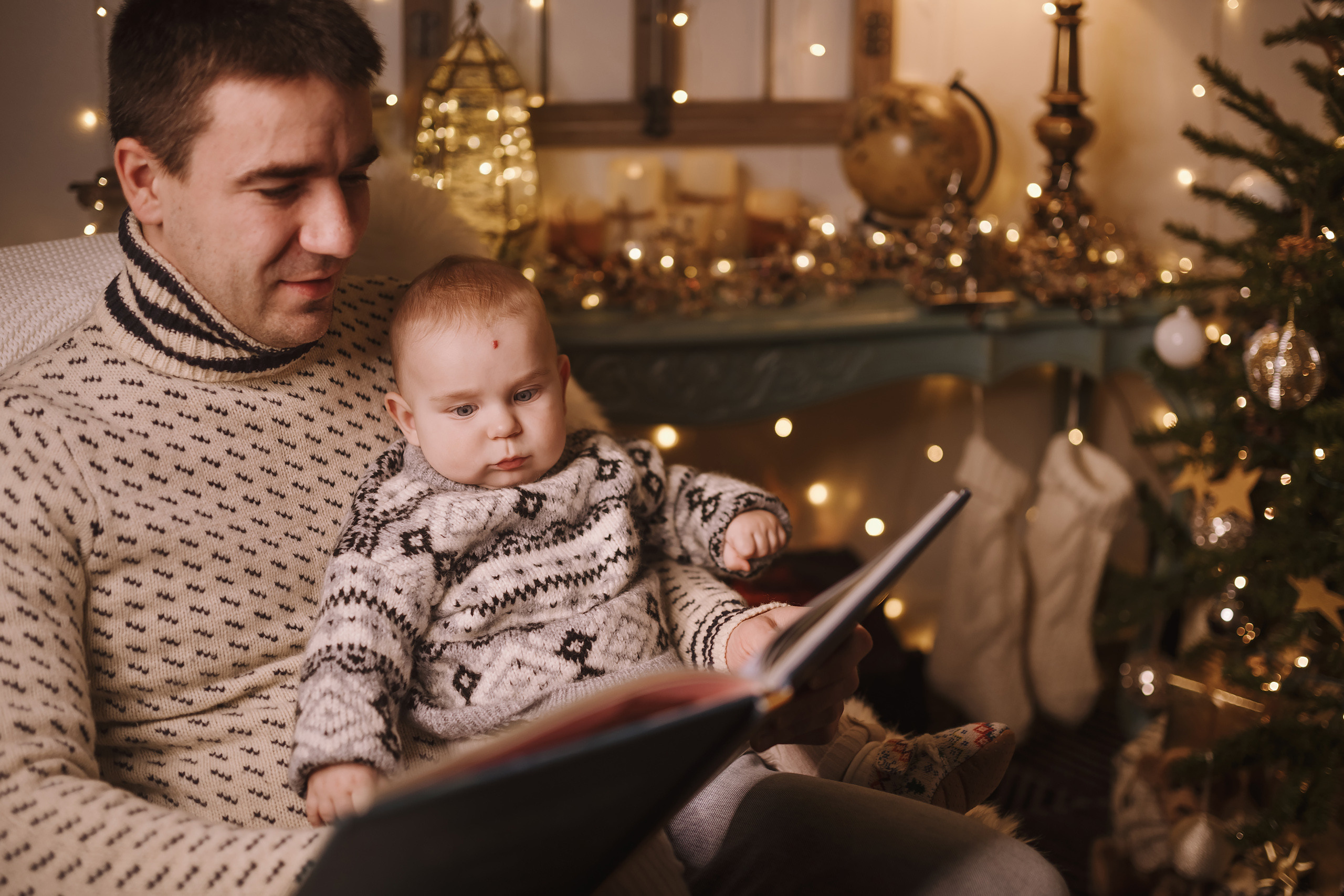 12052021 Christmas Photoshoot 10. Wedding family event photographer in Chicago Nick Yushevich