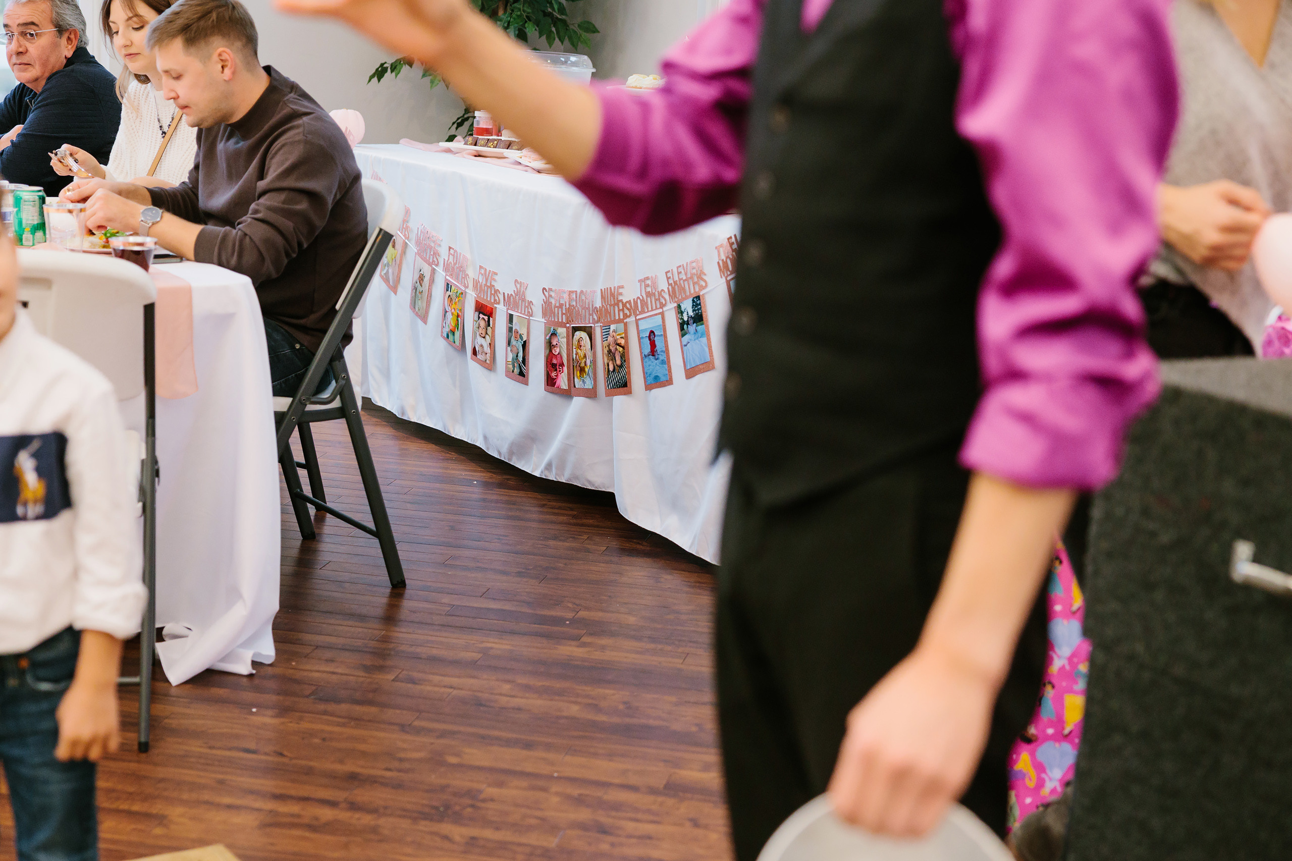 11.13.2021 First birthday. Wedding family event photographer in Chicago Nick Yushevich