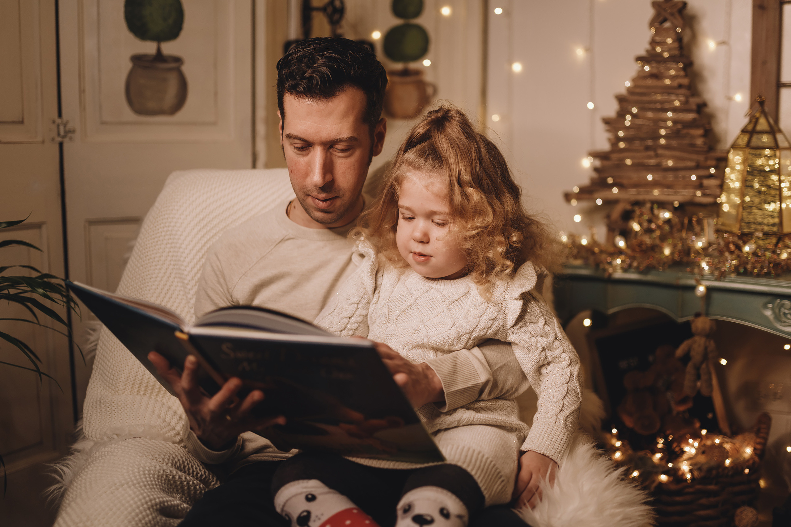 12112021 Christmas Photoshoot 12. Wedding family event photographer in Chicago Nick Yushevich