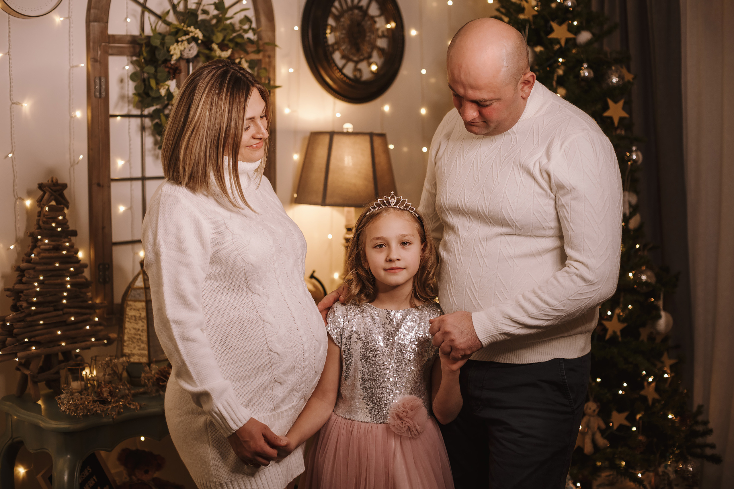 11292021 Christmas Photoshoot 7. Wedding family event photographer in Chicago Nick Yushevich