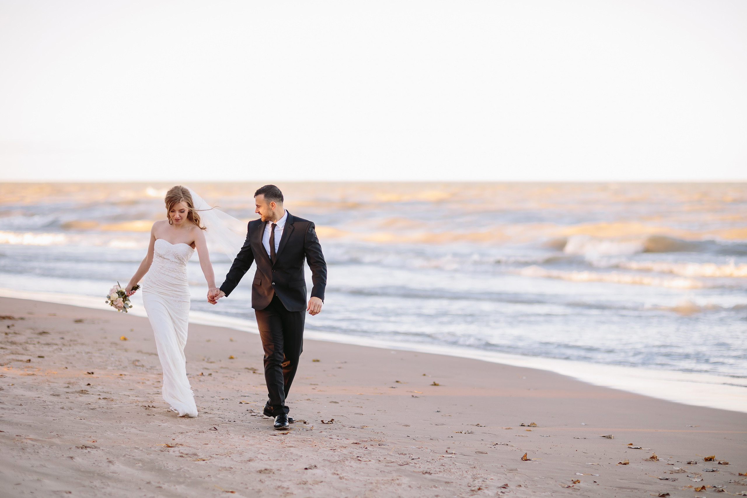 10.31.2021 Wedding. Wedding family event photographer in Chicago Nick Yushevich