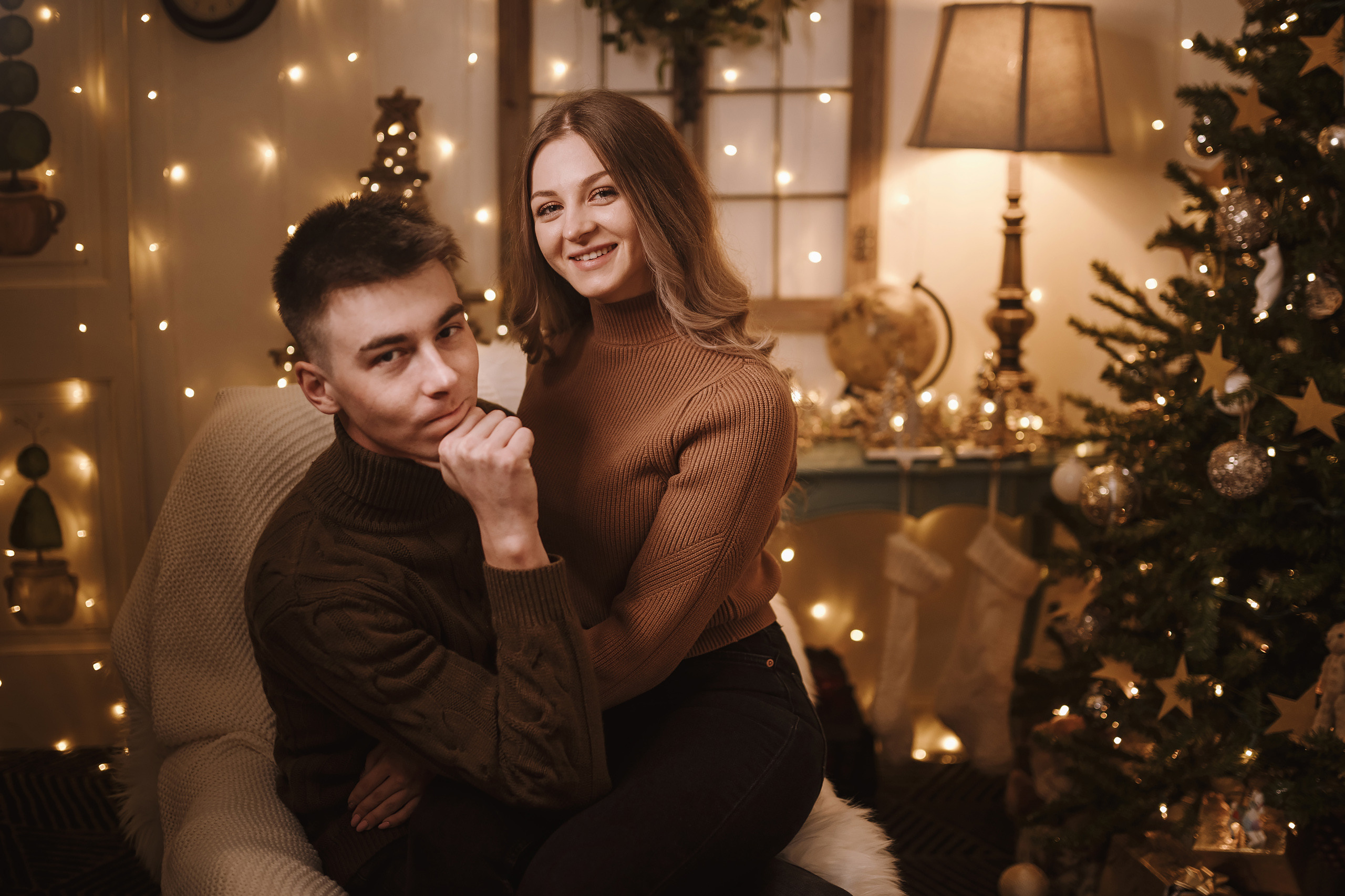 11282021 Christmas Photoshoot 5. Wedding family event photographer in Chicago Nick Yushevich