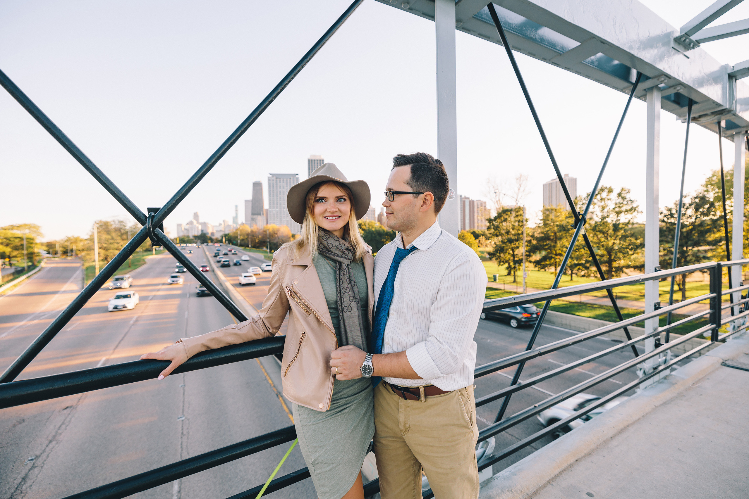 10.18.2021 Walk in Chicago. Wedding family event photographer in Chicago Nick Yushevich