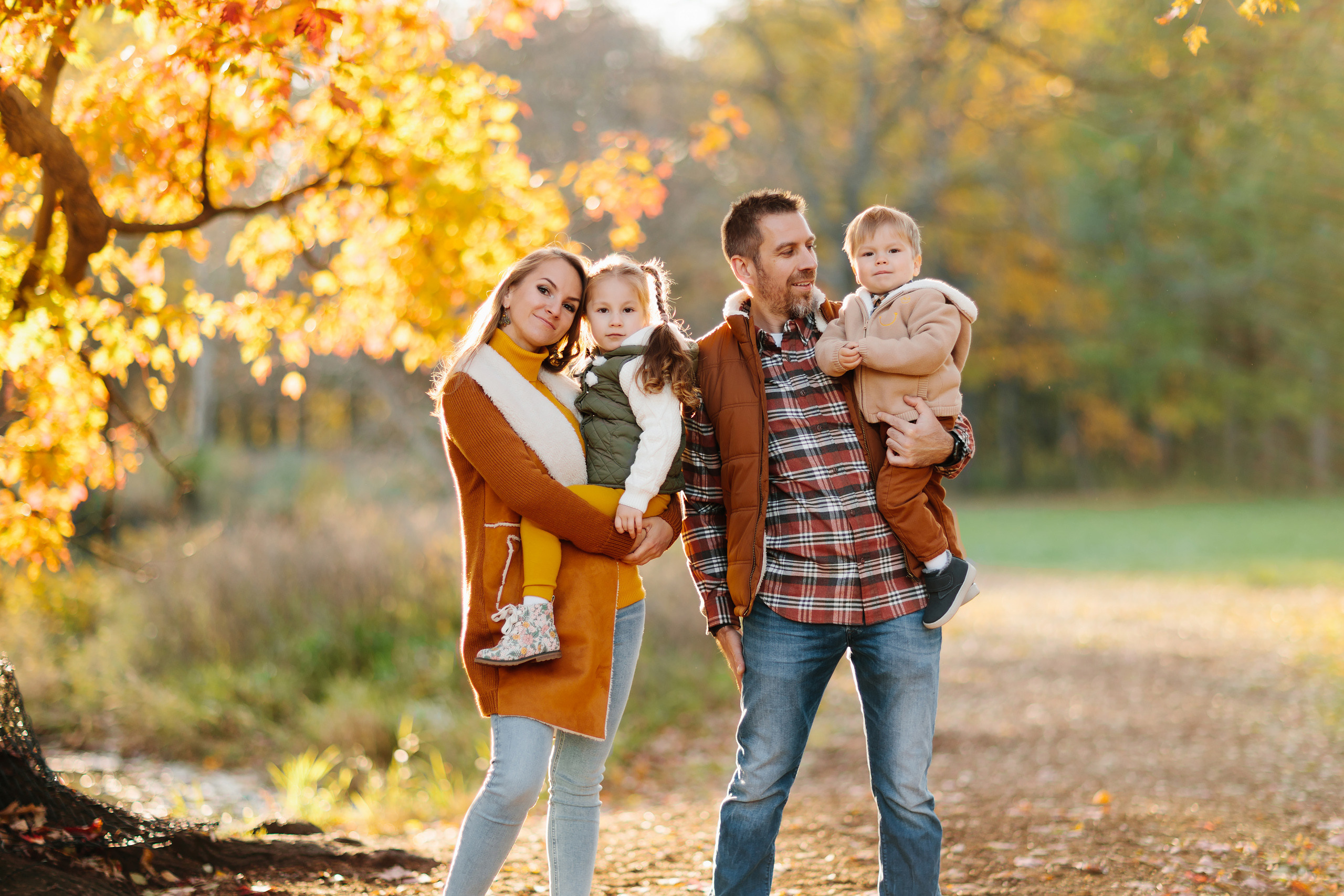 11.05.2021 Family photoshoot. Wedding family event photographer in Chicago Nick Yushevich