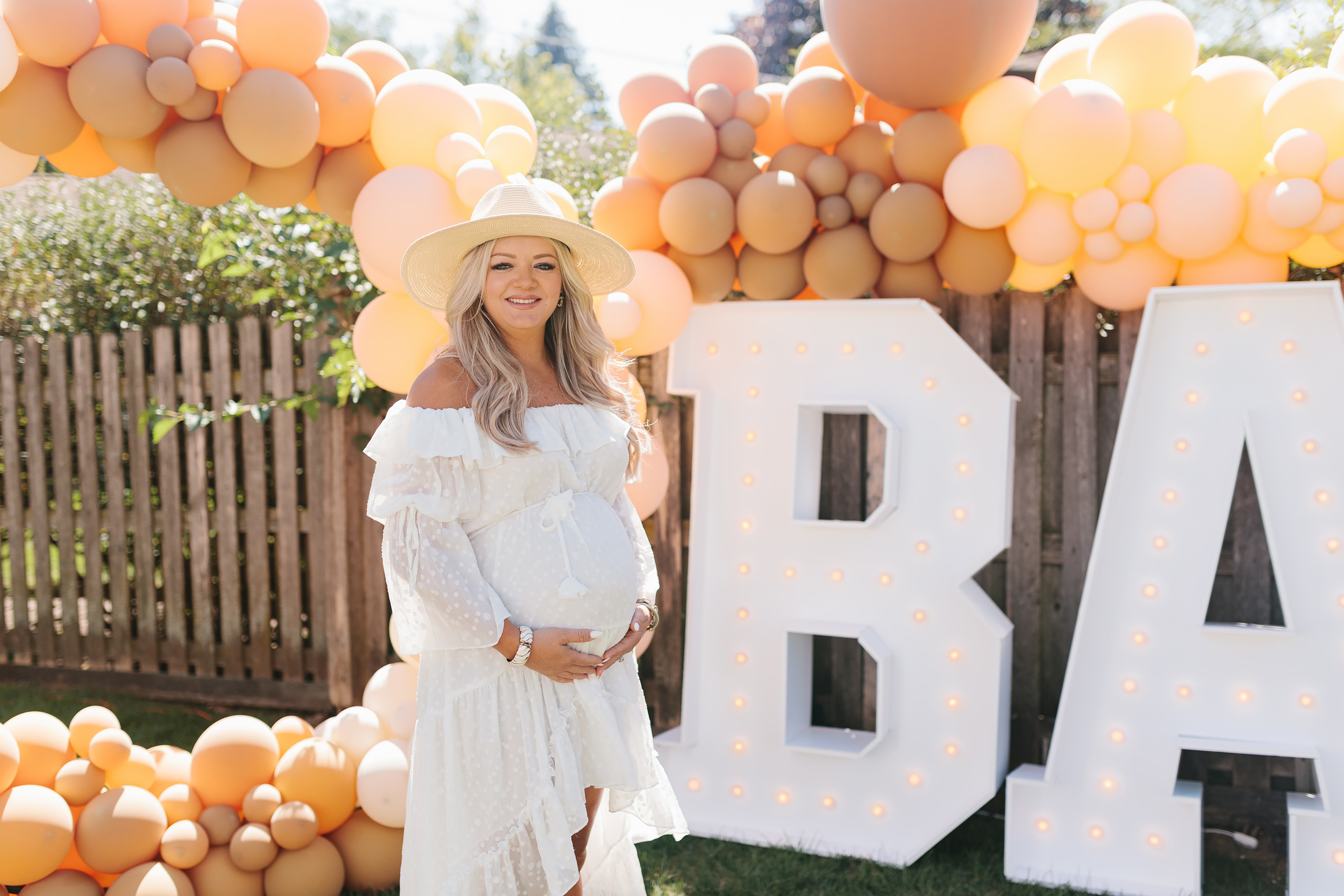 08.15.2021 Baby shower. Wedding family event photographer in Chicago Nick Yushevich