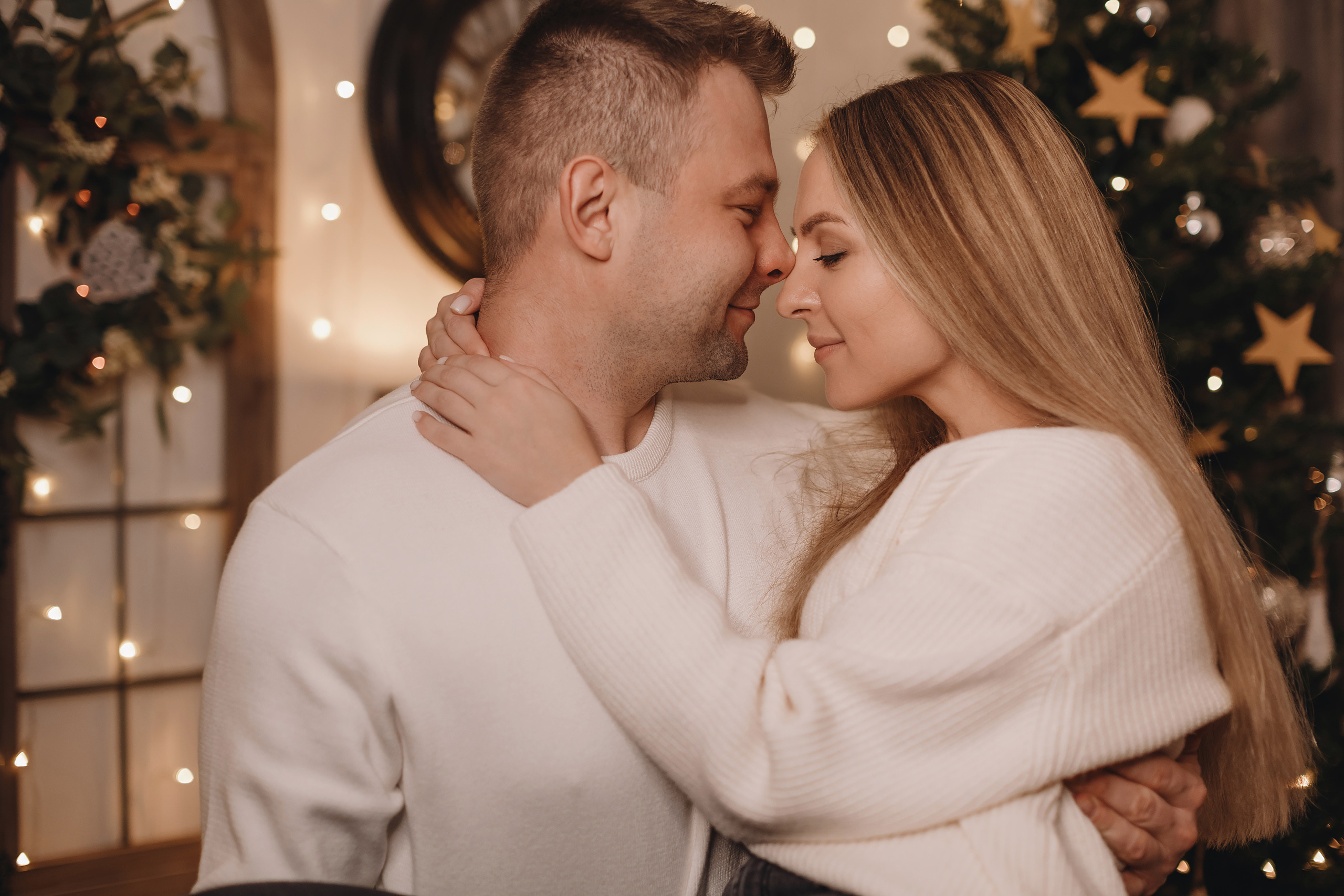 12142021 Christmas Photoshoot 14. Wedding family event photographer in Chicago Nick Yushevich