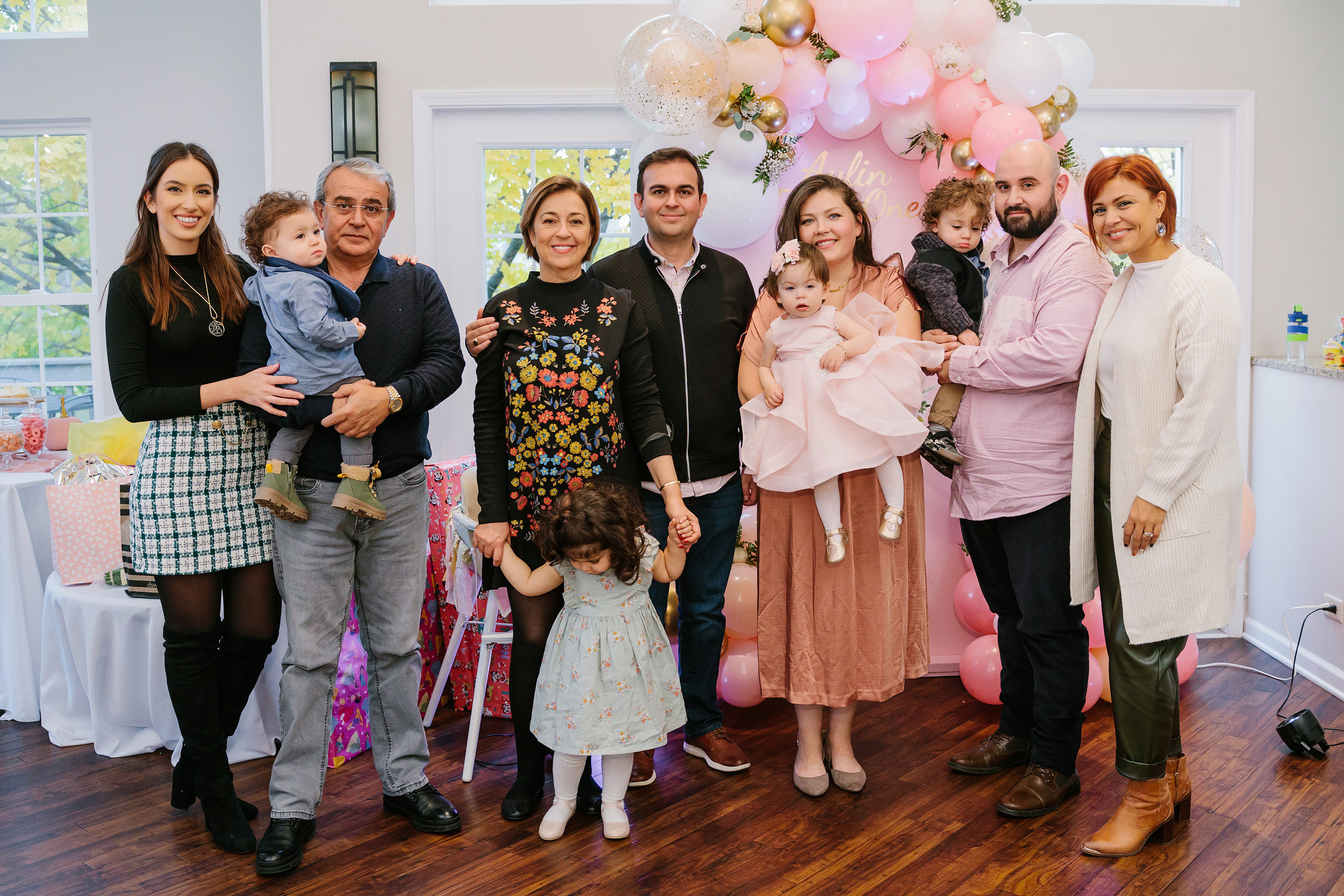 11.13.2021 First birthday. Wedding family event photographer in Chicago Nick Yushevich