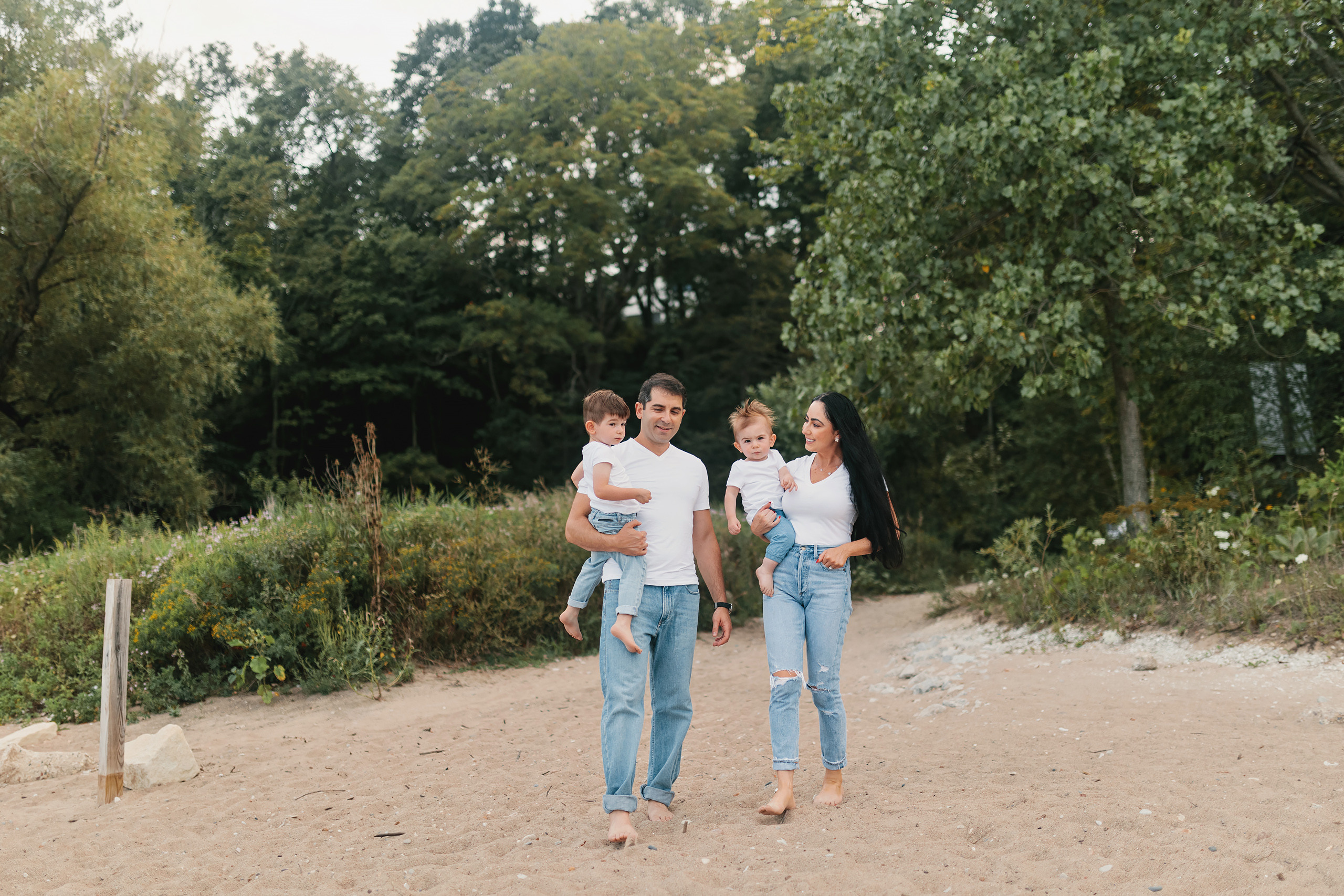 08.20.2021 Family photoshoot. Wedding family event photographer in Chicago Nick Yushevich