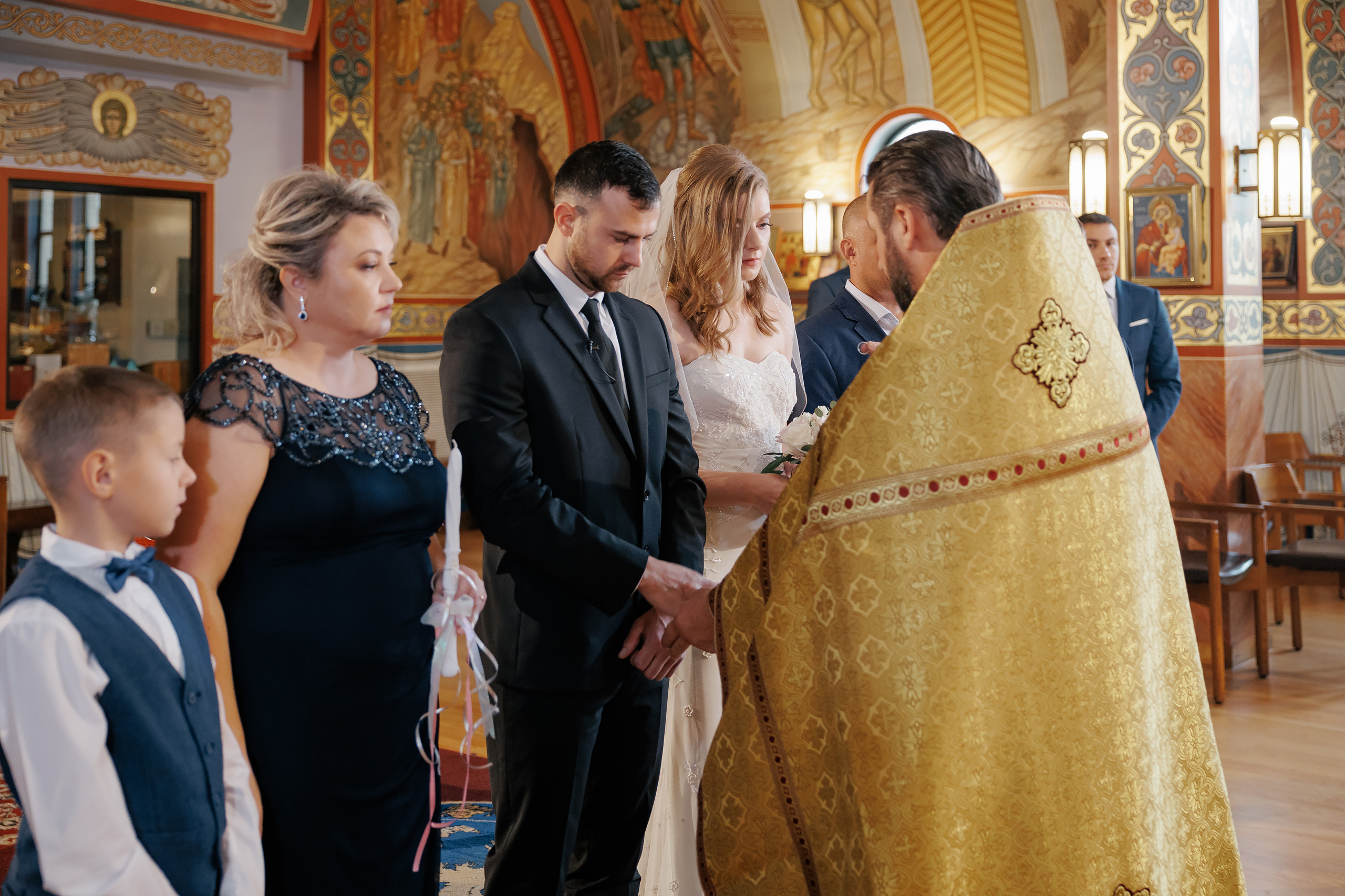 10.31.2021 Wedding. Wedding family event photographer in Chicago Nick Yushevich