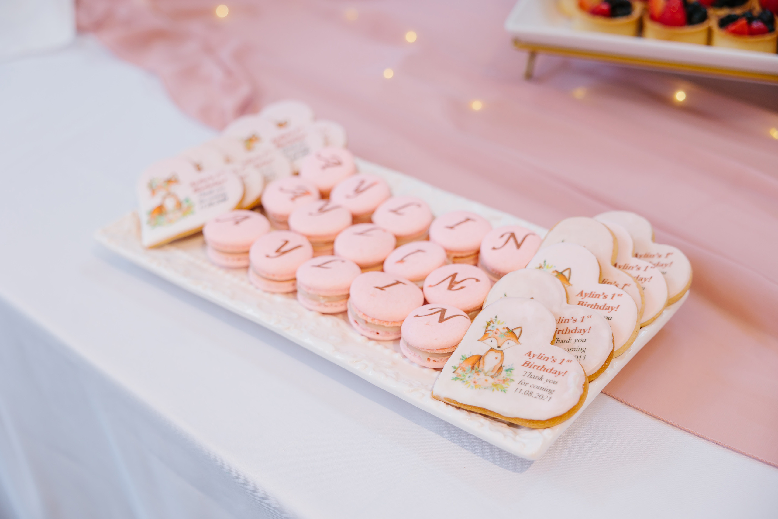 11.13.2021 First birthday. Wedding family event photographer in Chicago Nick Yushevich