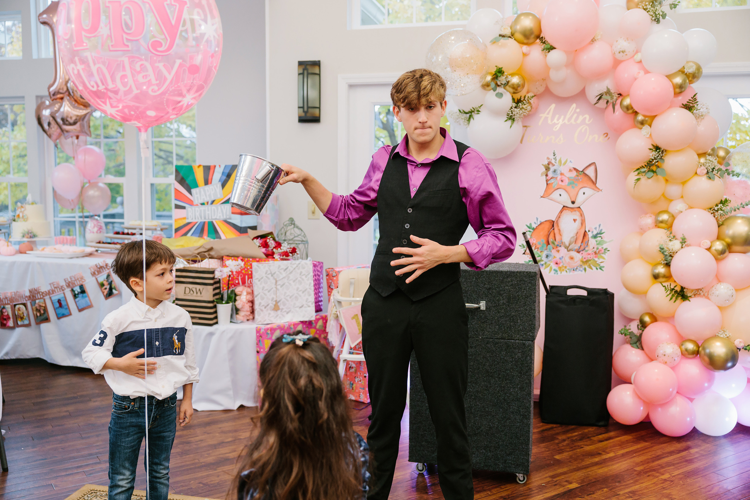 11.13.2021 First birthday. Wedding family event photographer in Chicago Nick Yushevich