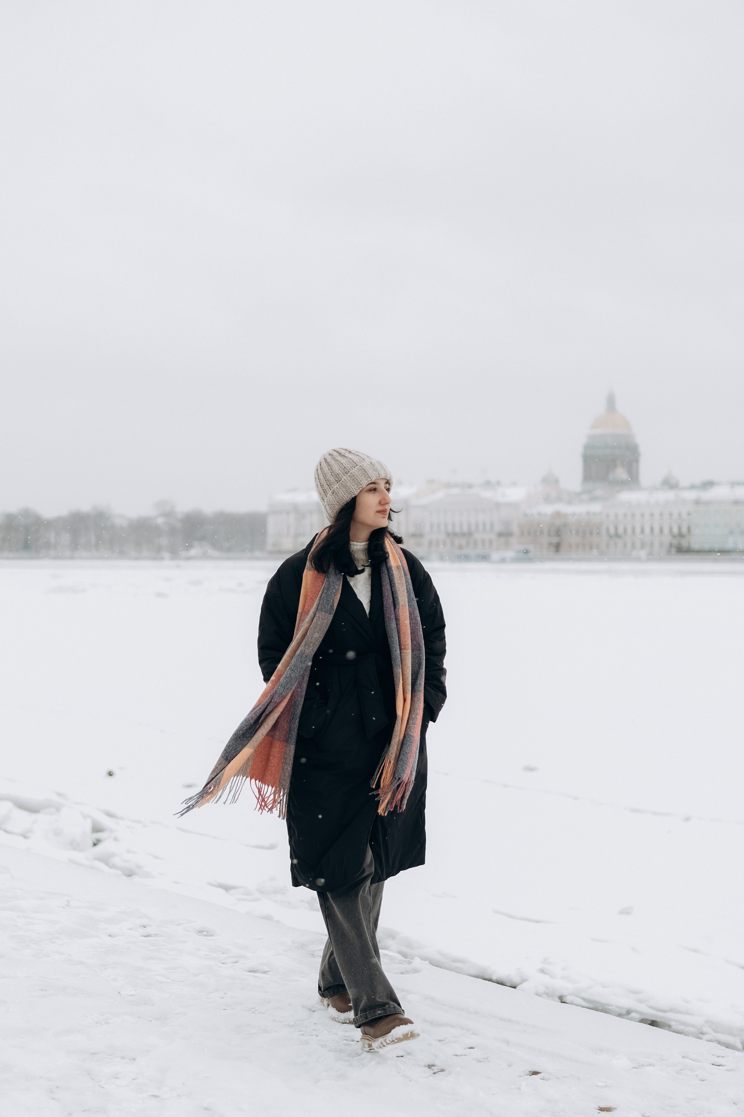 Snowy Day. Lens Captures Life