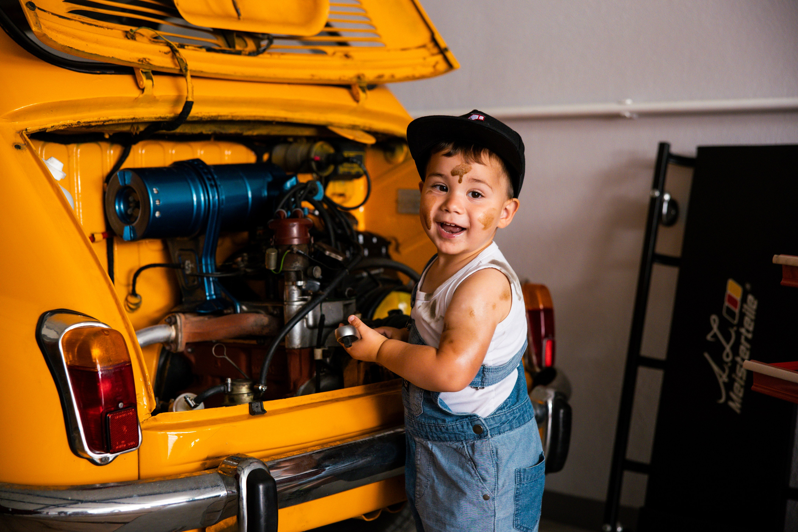 Ședințe foto aniversare. Portré 📸 Photographer | Newborn photos • Maternity photos • Engagements • Weddings • Events • Portraits • Families • Birthdays • Parties