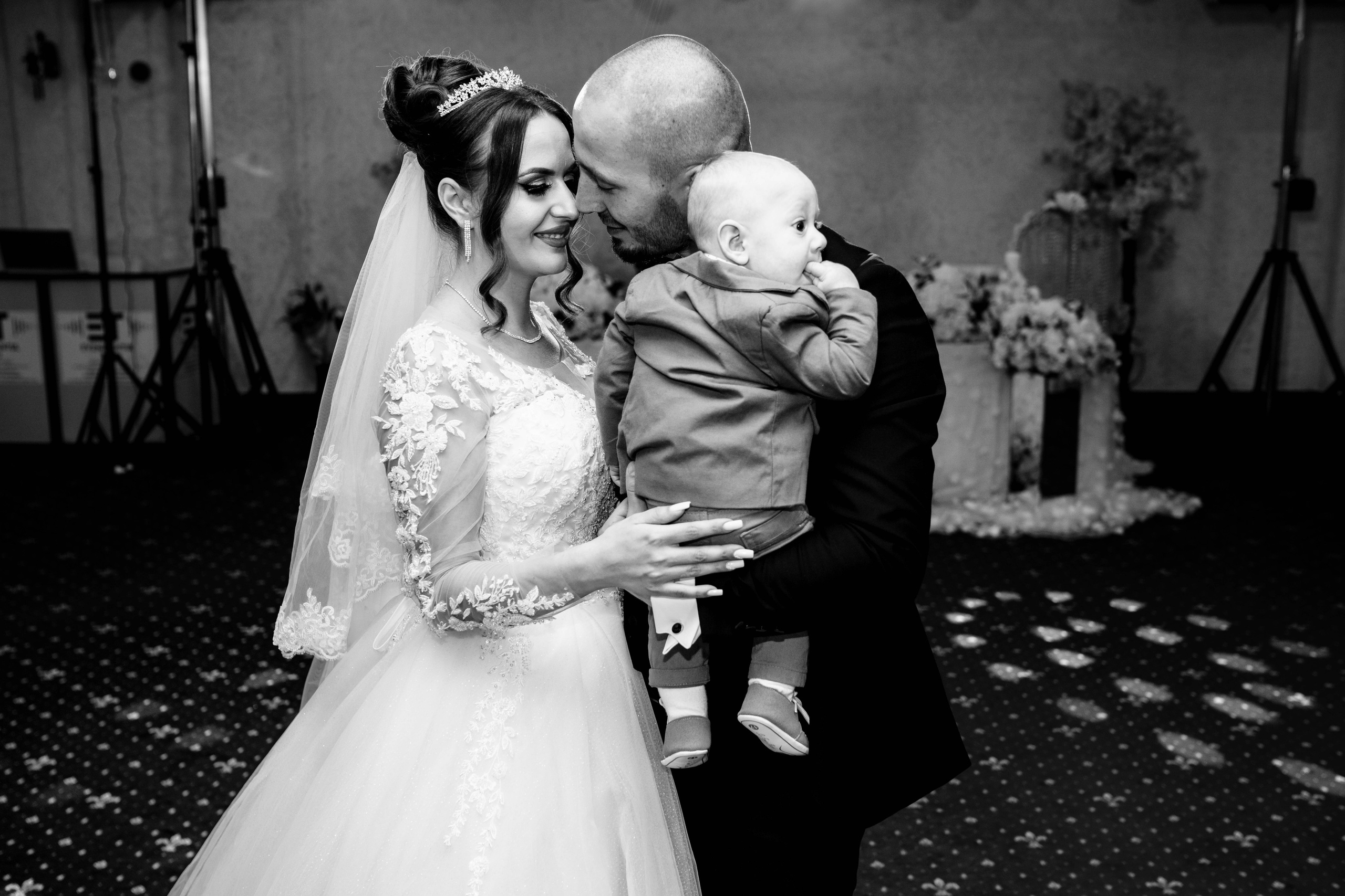 Ionela & Alex. Acasă