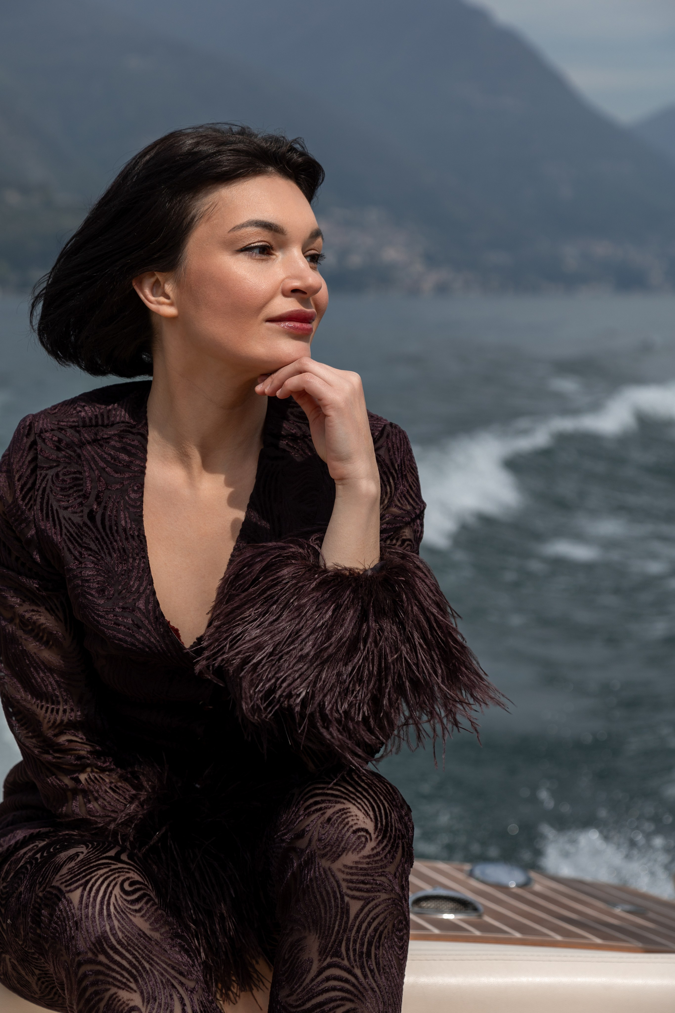 Girls yacht trip. Photographer in Milan |Mila Pro Photo