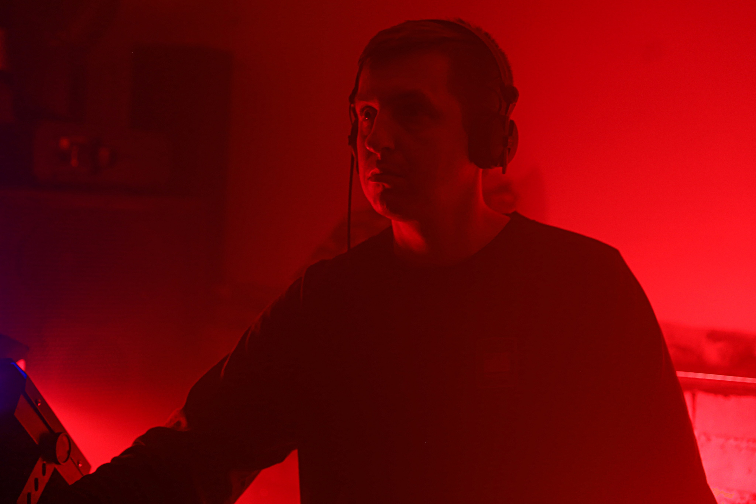 Music Event Photography — Live Shows & Behind the Scenes. Lifestyle & Documentary Photography in Bristol, Bath & London — def0cused