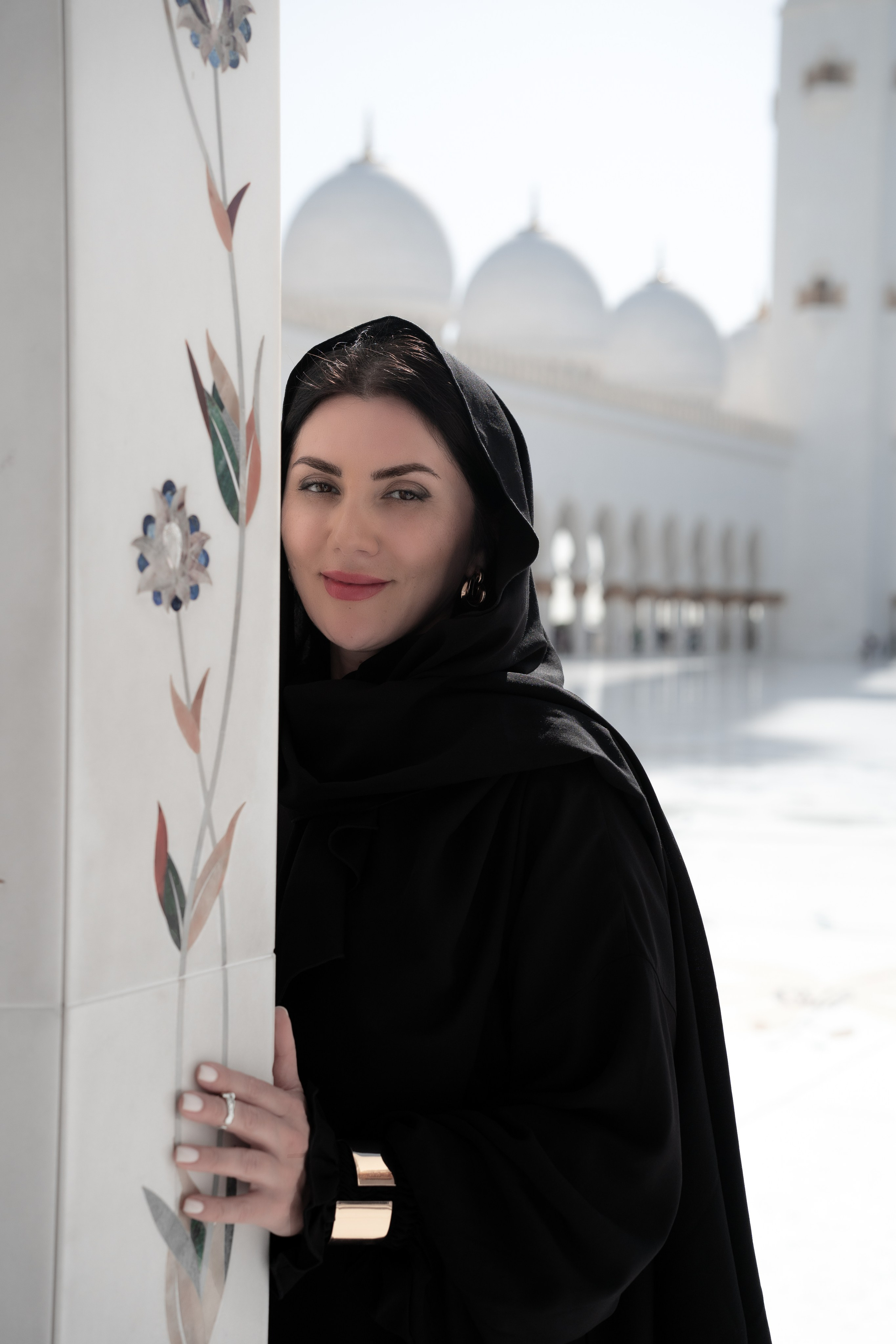 Personal Photoshoot in Abu Dhabi — Portraits That Reflect You. Mariia Safronova is your photographer in Abu Dhabi and Dubai