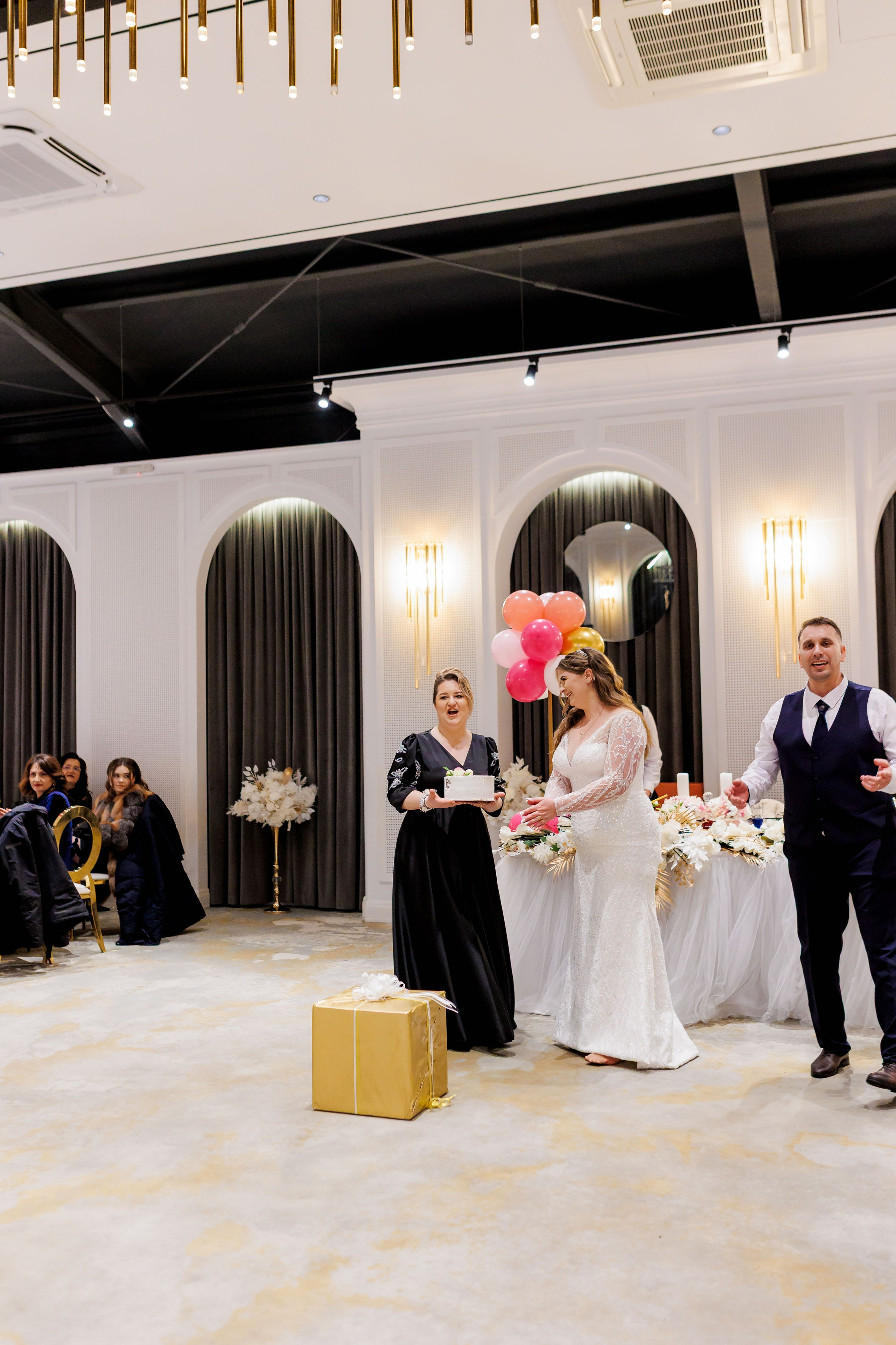 Povestea voastră, regizată de noi |Cristi Turculet Videograf Nuntă Suceava | wedding highlight. Servicii foto-video profesionale, pentru momente de neuitat