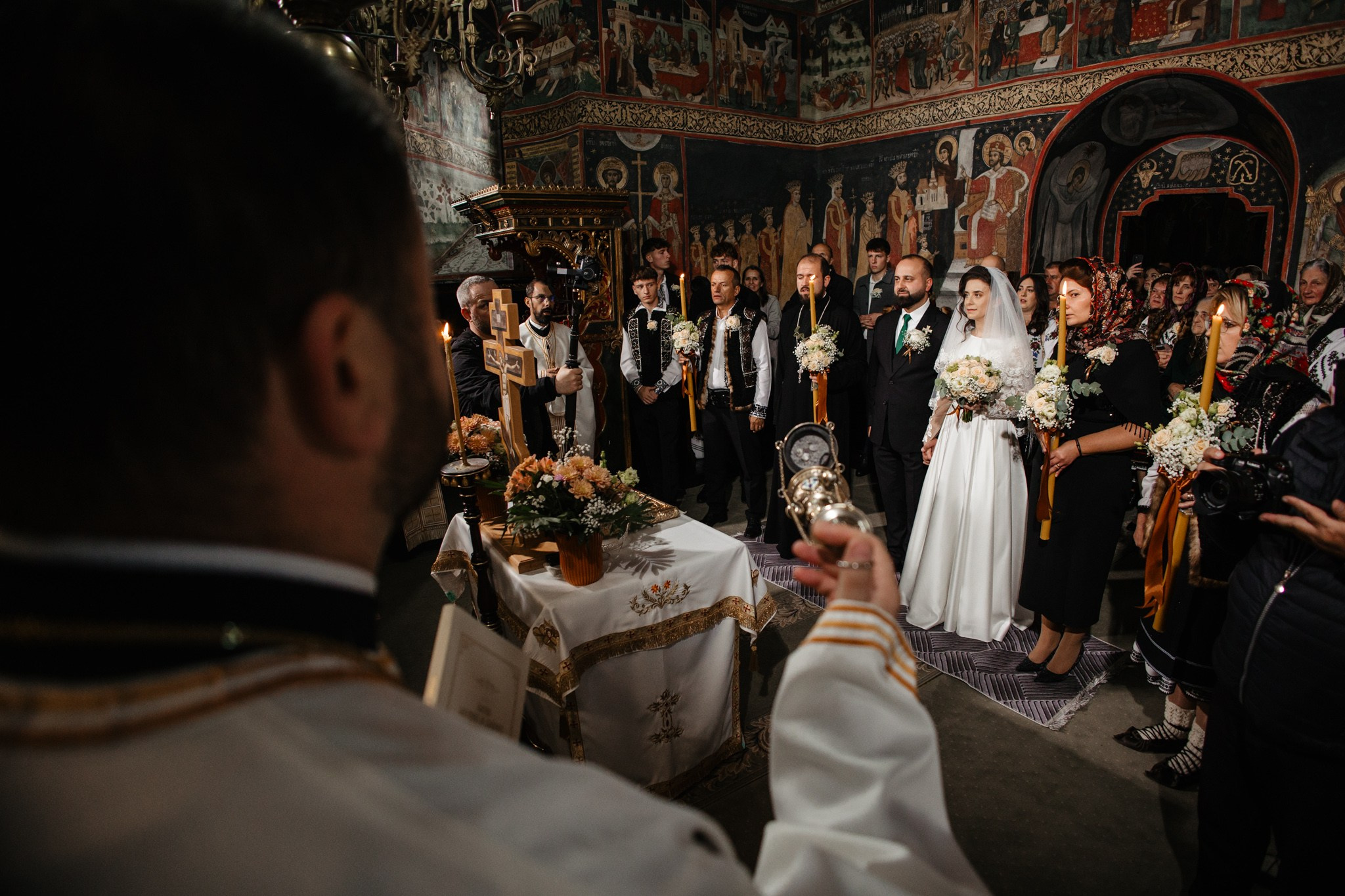 Nunta de Poveste la Sucevița: Cristi și Andreea. Servicii foto-video profesionale, pentru momente de neuitat