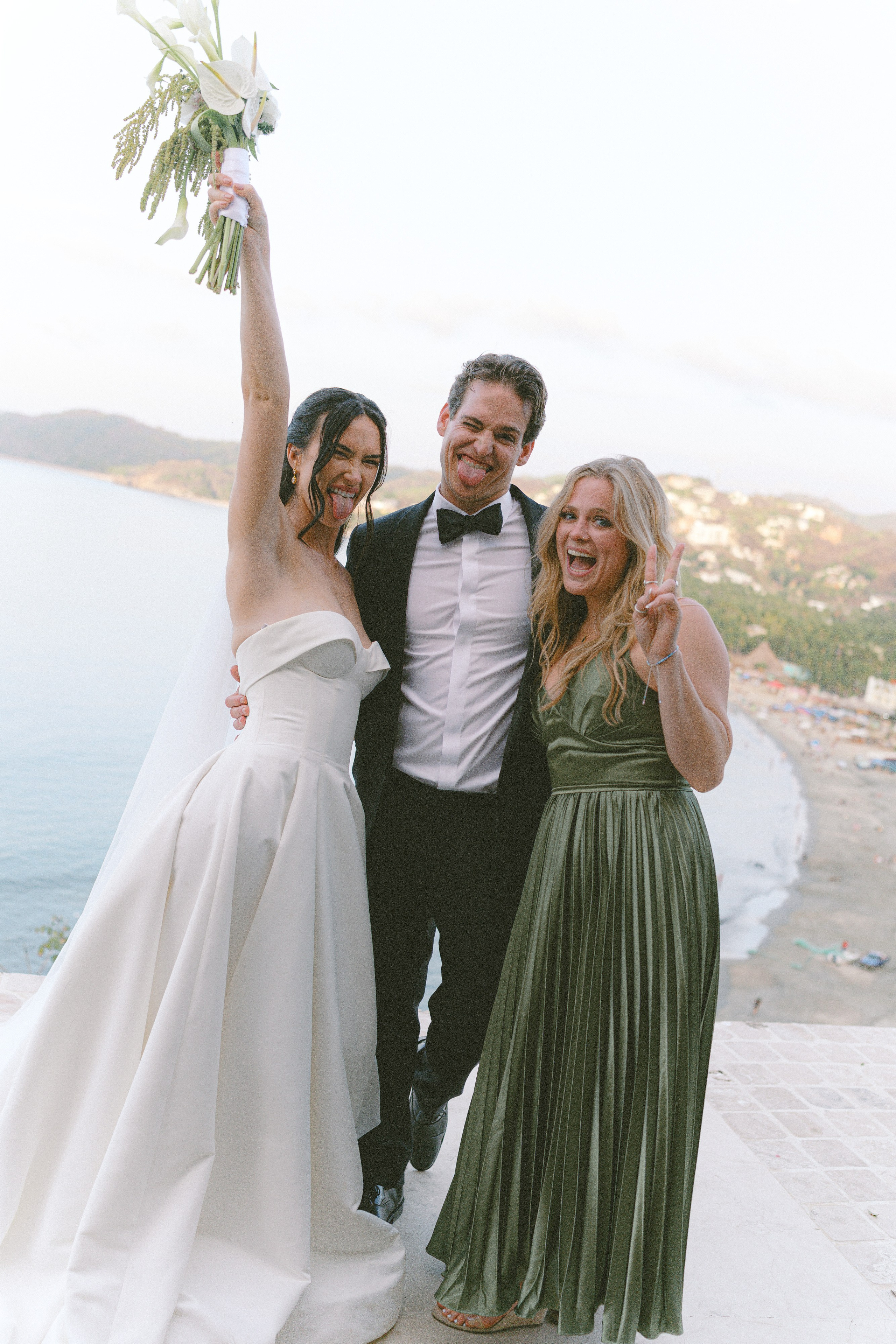 Olivia & Luke. Sayulita Wedding Photographer, Puerto Vallarta, Cabo