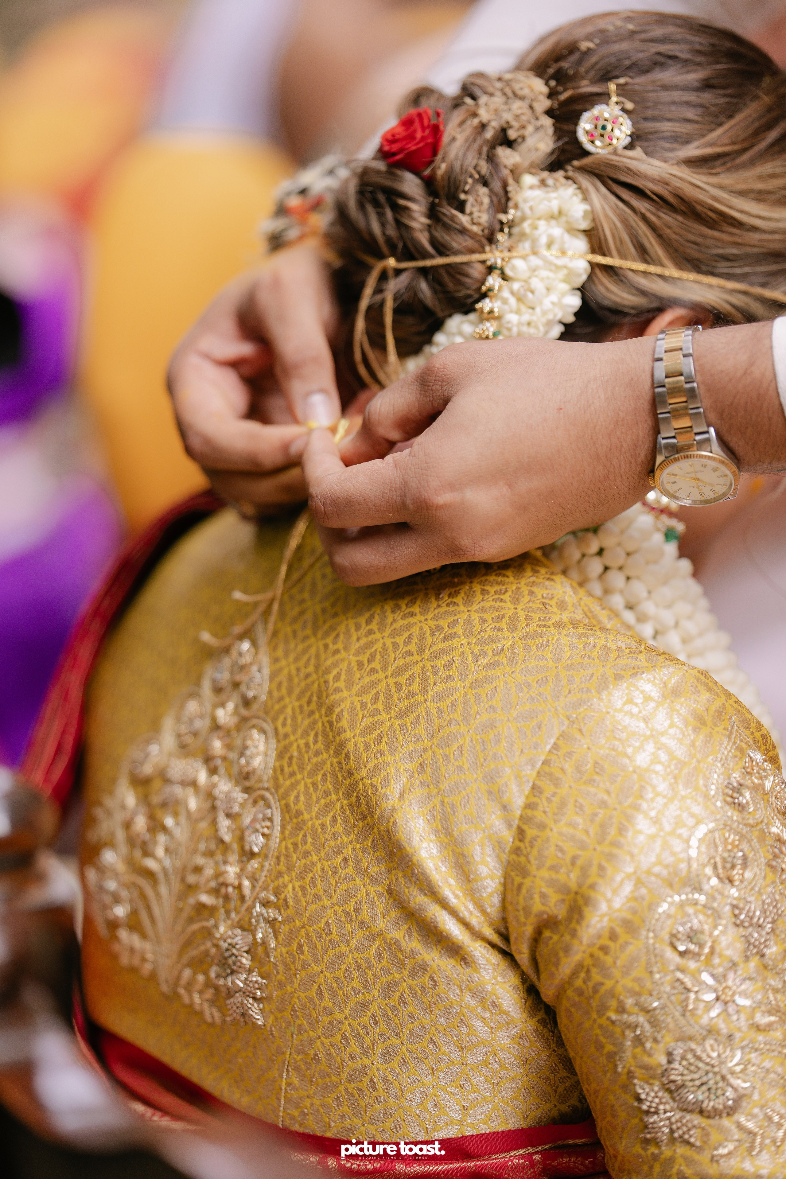 South Indian Wedding Ft. Aashna & Rajiv. Fine art Wedding Photographers in India & Canada