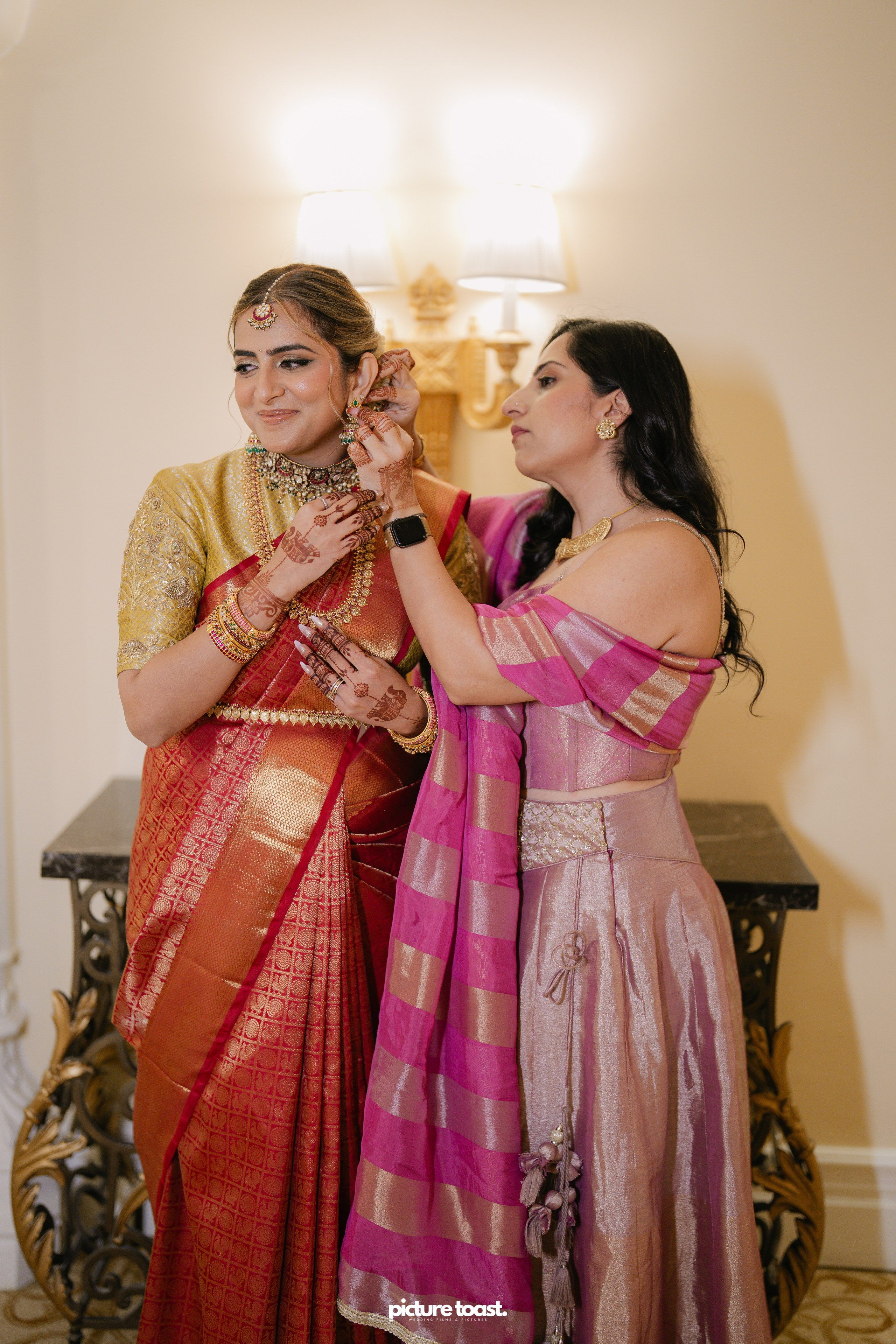 South Indian Wedding Ft. Aashna & Rajiv. Fine art Wedding Photographers in India & Canada